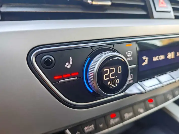 Audi A4 allroad 2023, foto 36