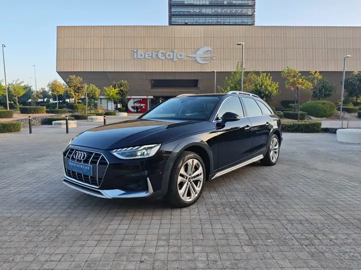 Audi A4 allroad 2023, foto 2