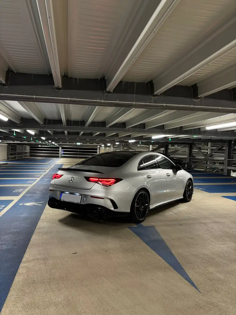Mercedes-Benz CLA 35 AMG CLA 35 AMG 4Matic (118.351) Grau - 1