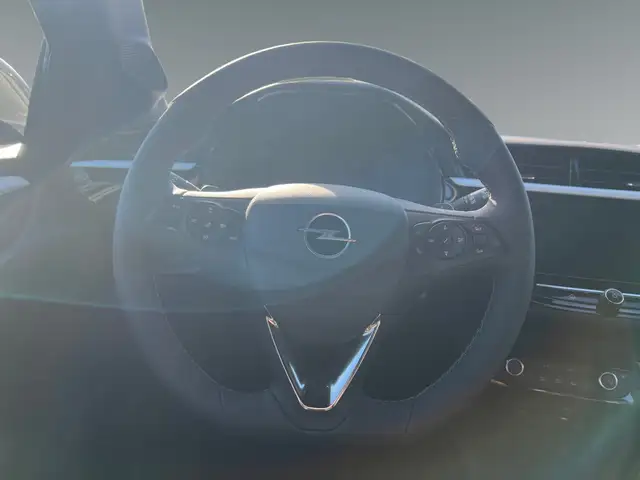 Opel Corsa view 10