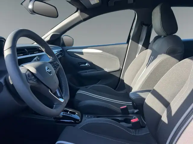 Opel Corsa view 7