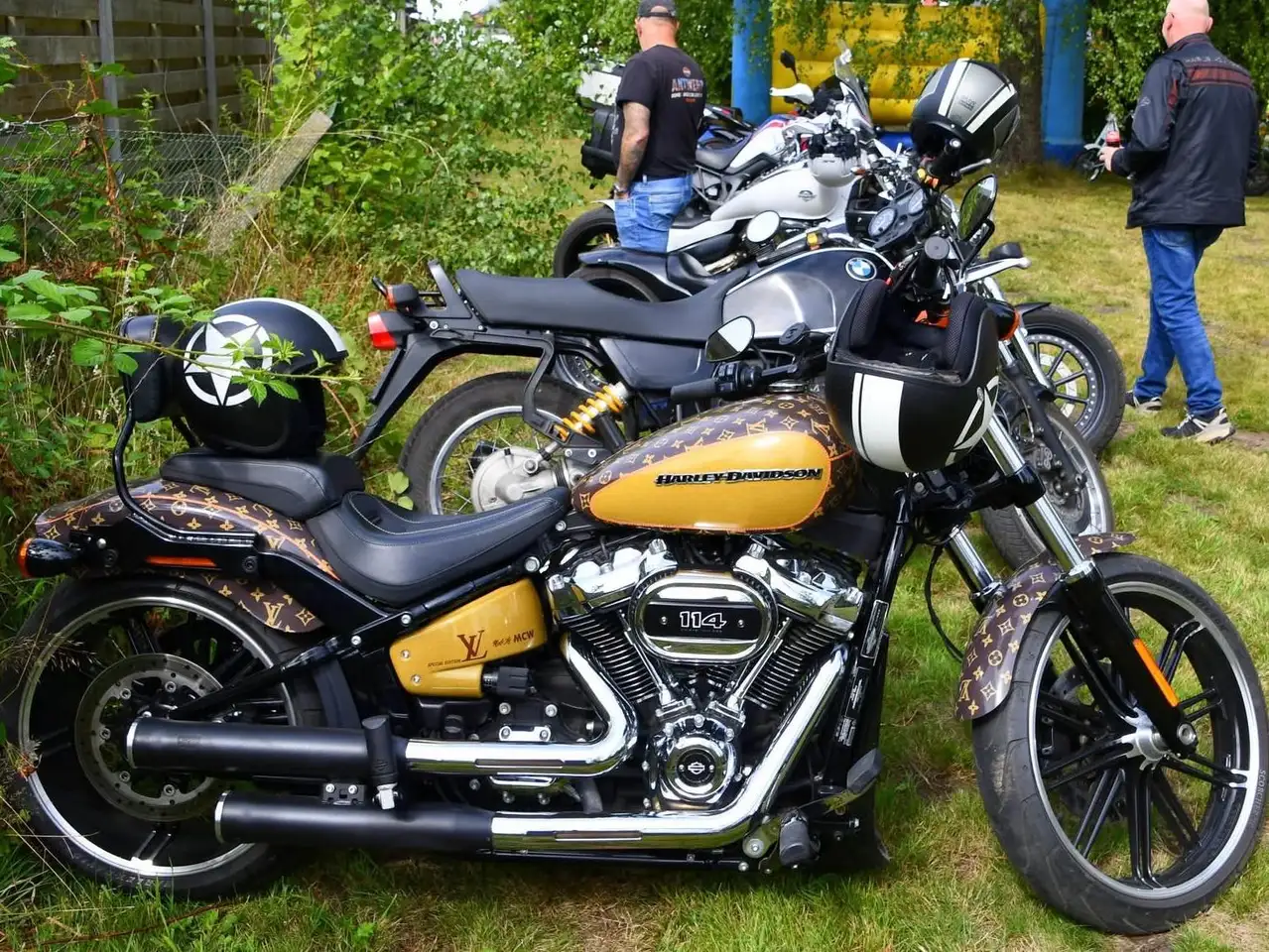 Harley-Davidson Breakout