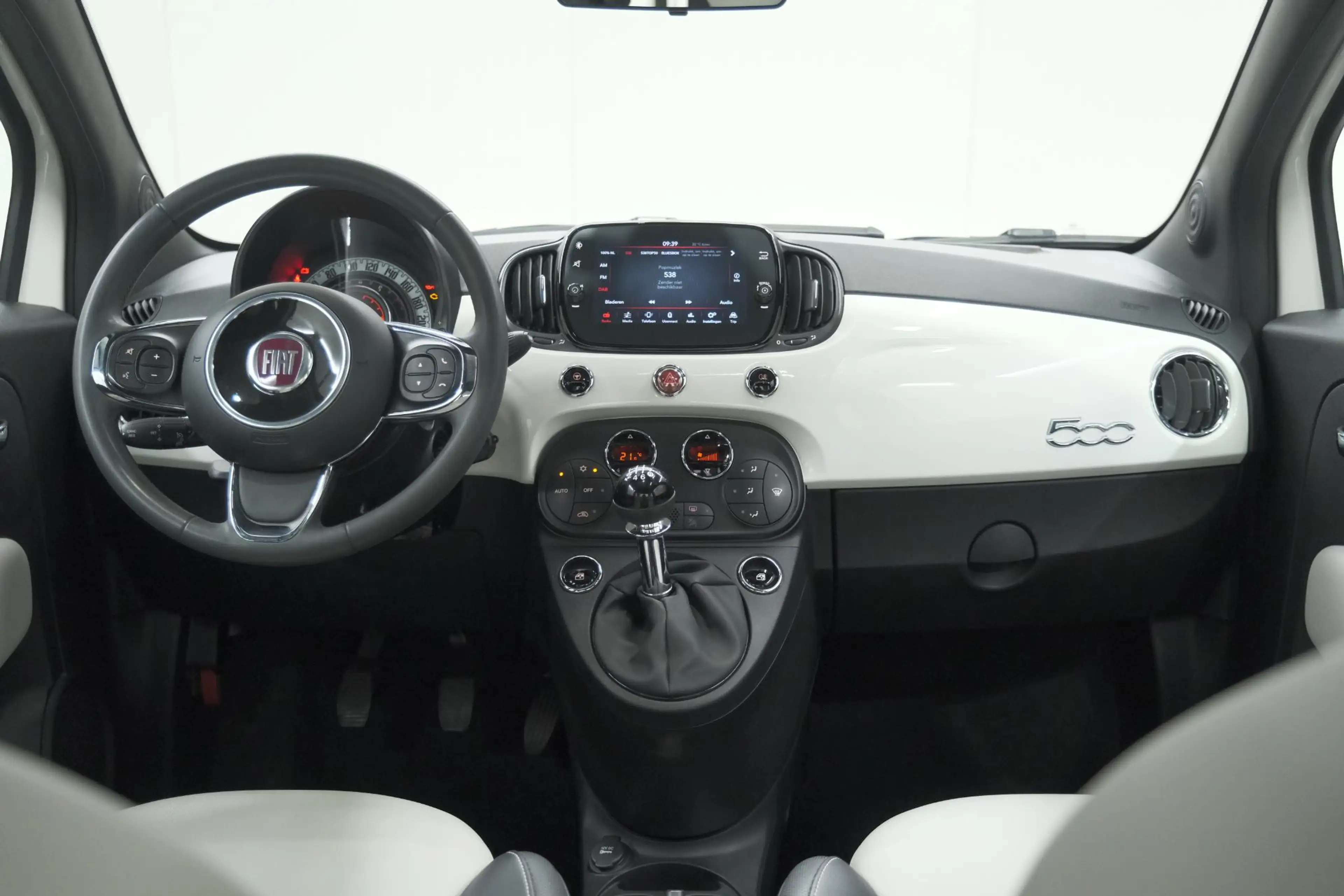 Fiat 500 1.0 Hybrid Dolcevita | Panoramadak | Climate Contr — photo 2