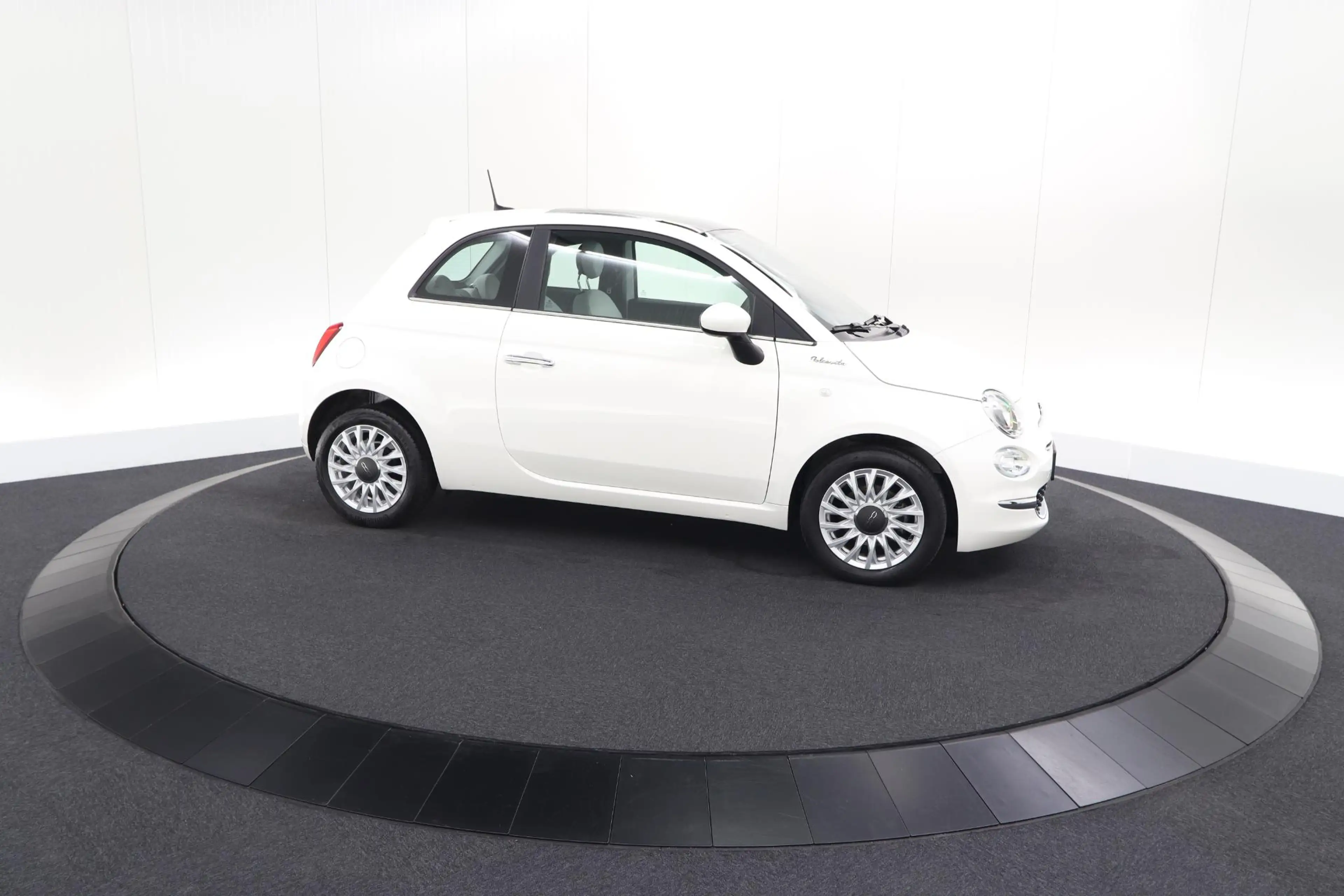Fiat 500 1.0 Hybrid Dolcevita | Panoramadak | Climate Contr — photo 5