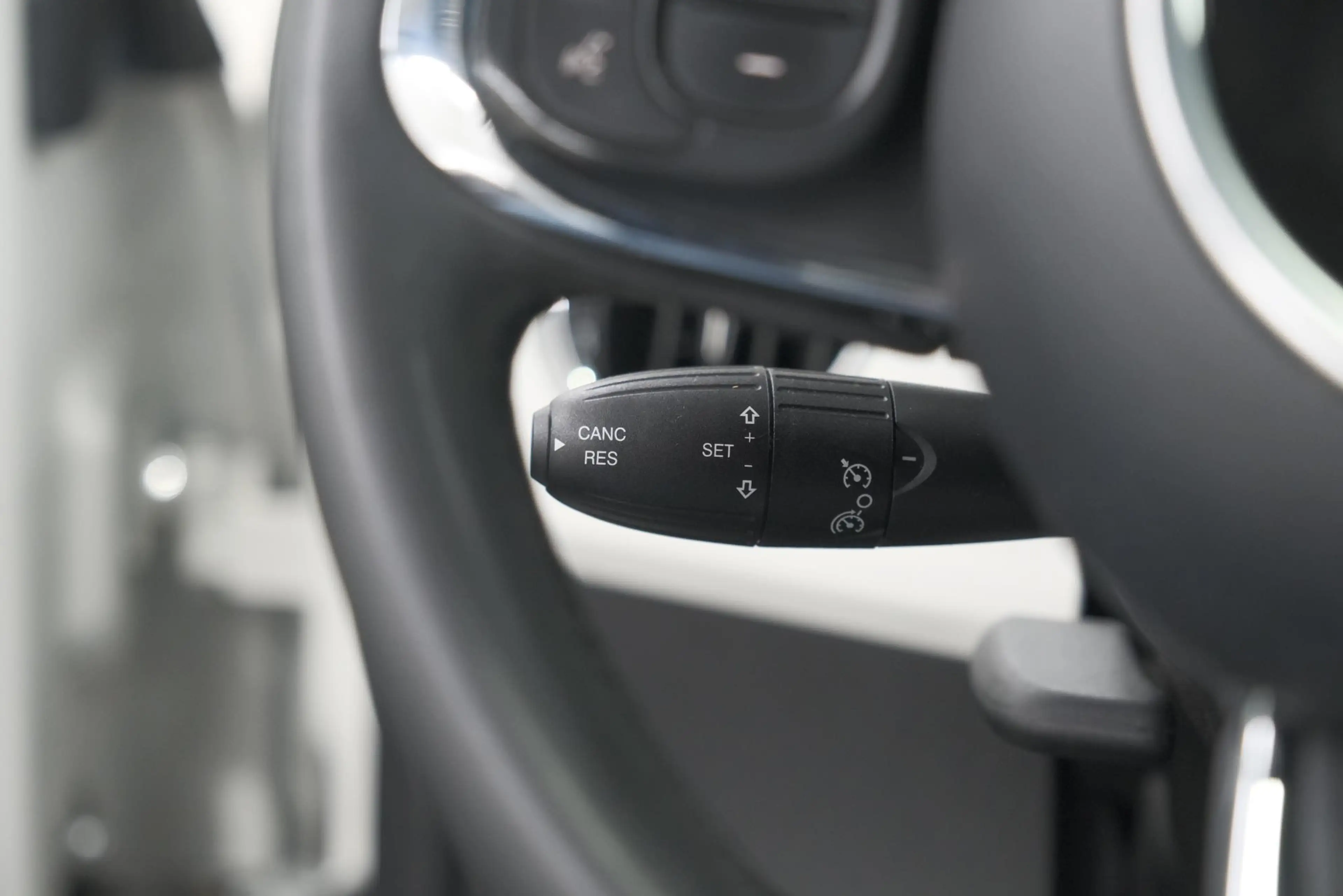 Fiat 500 1.0 Hybrid Dolcevita | Panoramadak | Climate Contr — photo 3