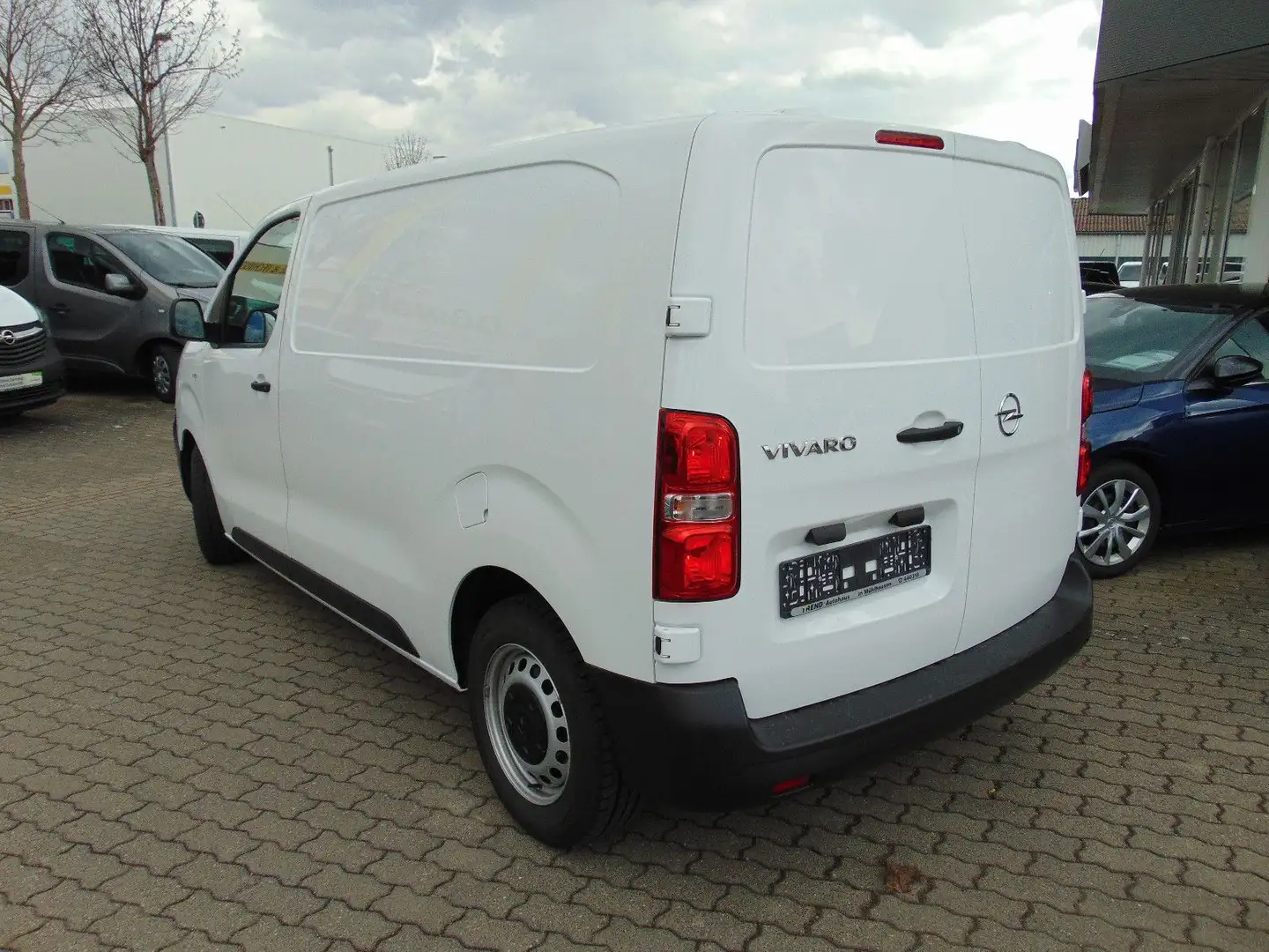 Opel Vivaro Cargo L2 Klima Wit - 2