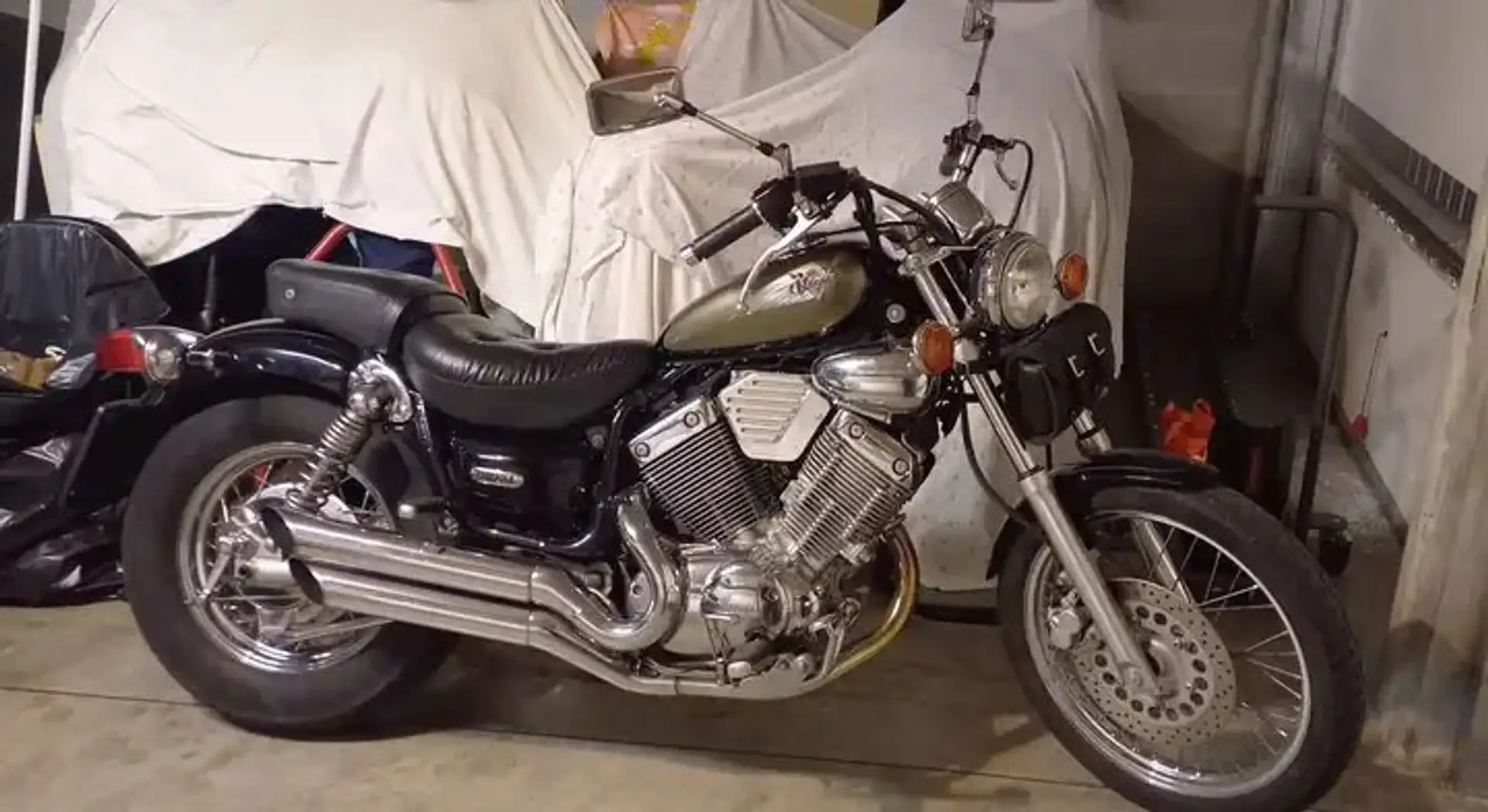 Yamaha XV 535 xv 535 virago 1999 Oro - 1