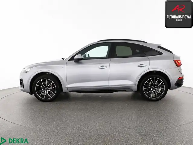 Audi Q5 view 2