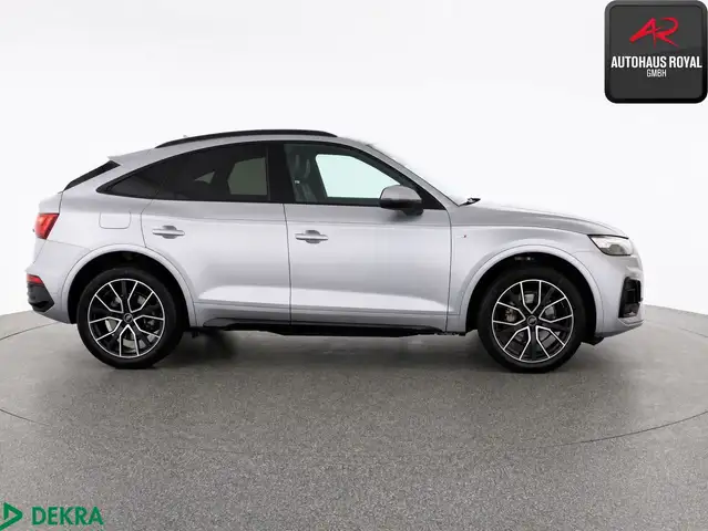 Audi Q5 view 6
