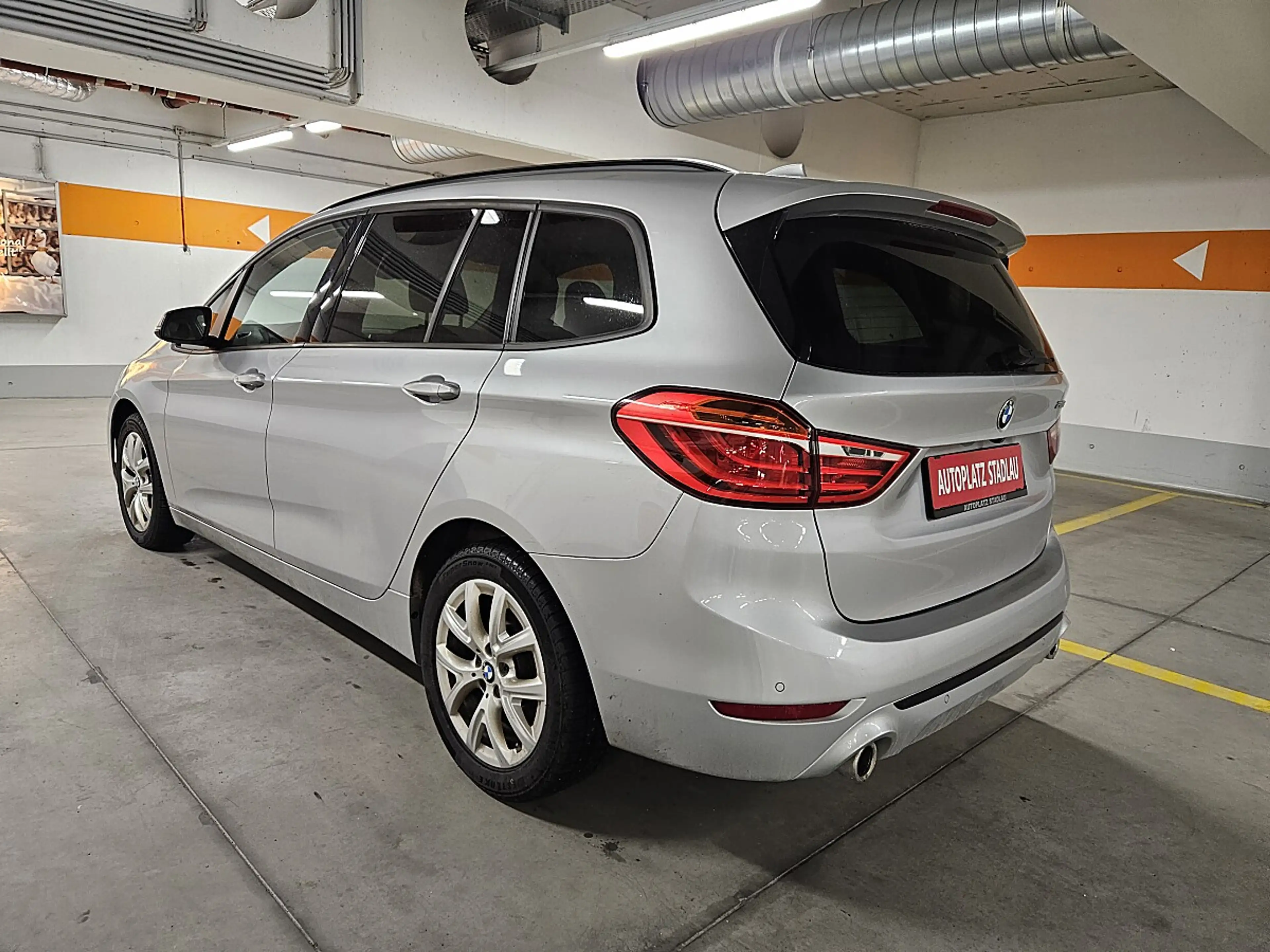 BMW 218 d Gran Tourer Sport Line Aut. — photo 7
