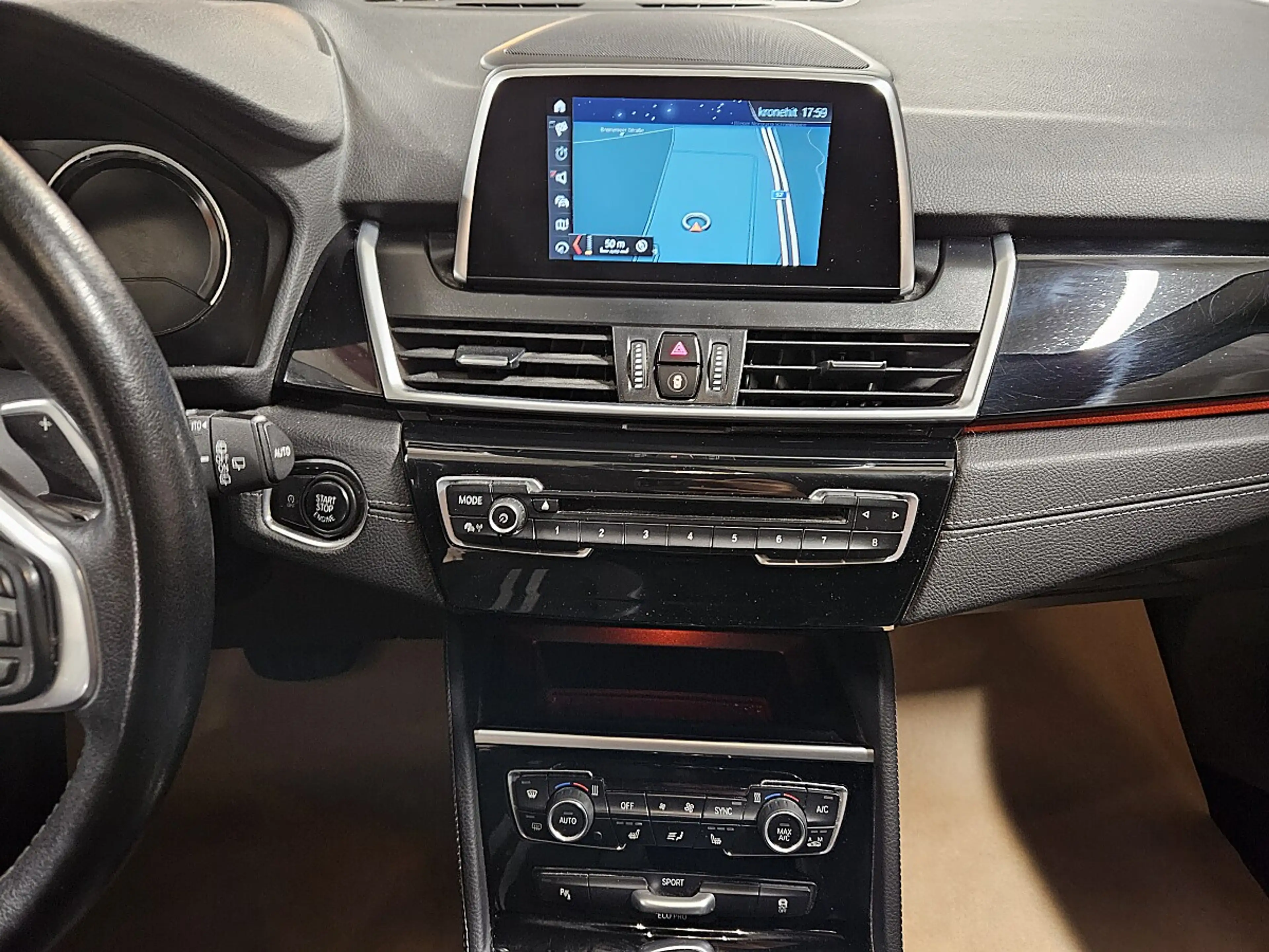 BMW 218 d Gran Tourer Sport Line Aut. — photo 11