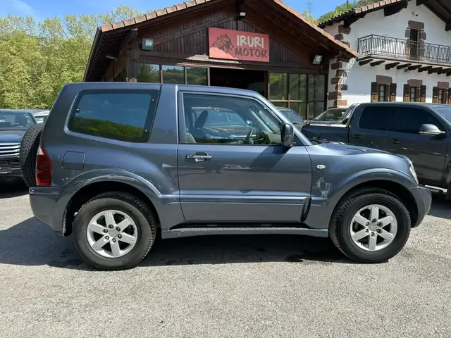 Mitsubishi Montero 3.2DI-D Intense