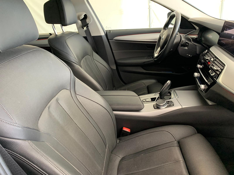 BMW 520 d T LASER/COCKP-PRO/ACC/LEDER/SITZKLIMA/HUD — photo 4