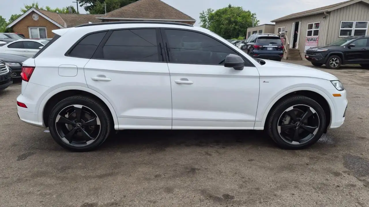 Audi Q5 photo Audi Q5