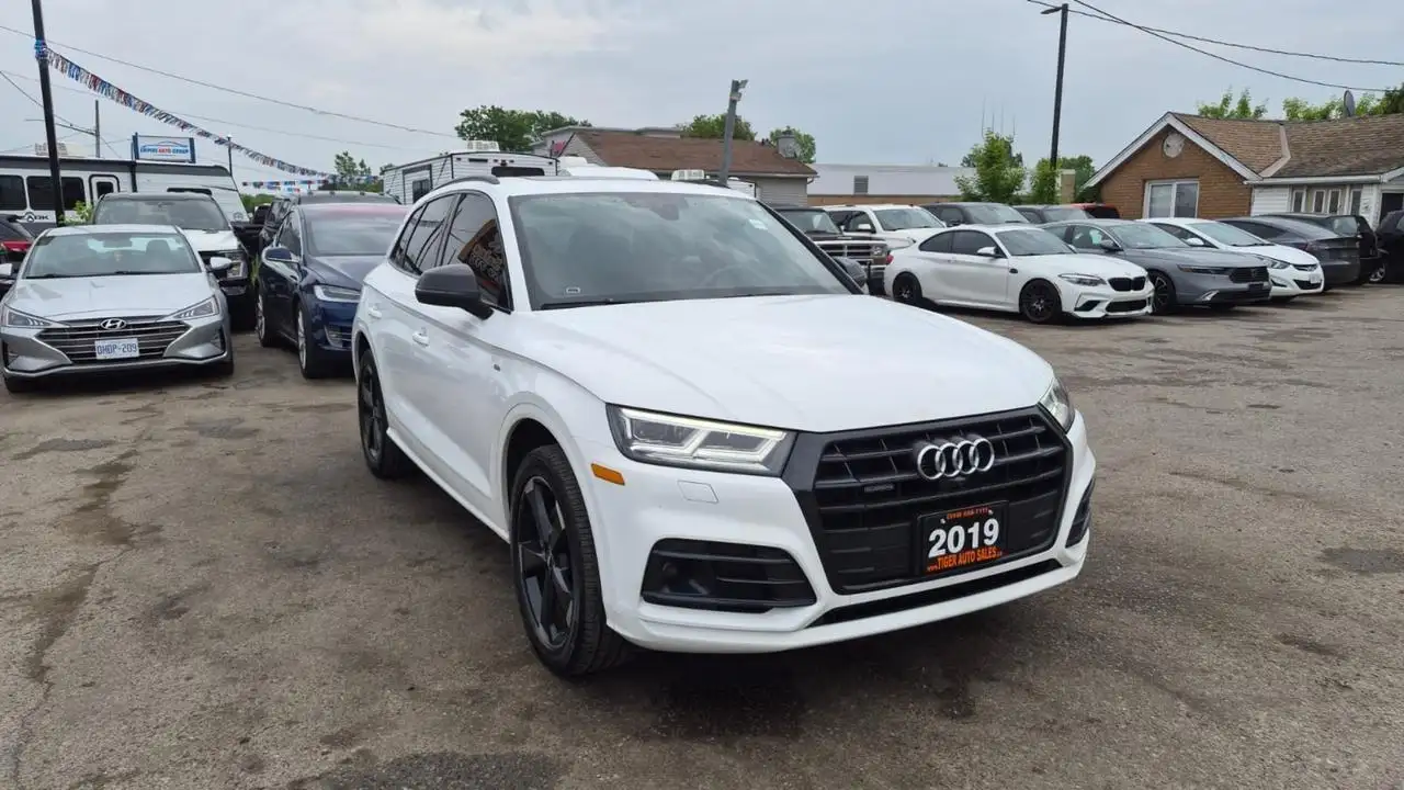 Audi Q5 photo Audi Q5