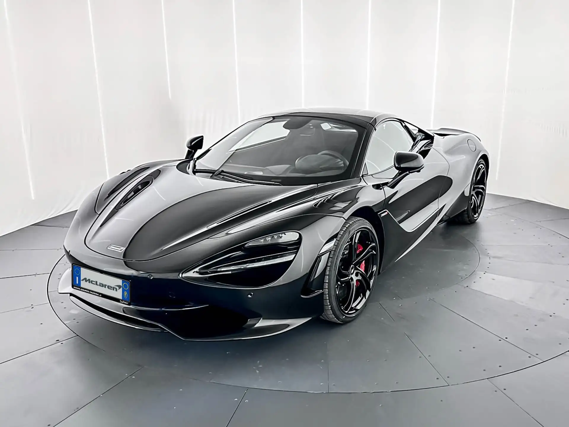 맥라렌 750S 750 2026 실버 사진 3