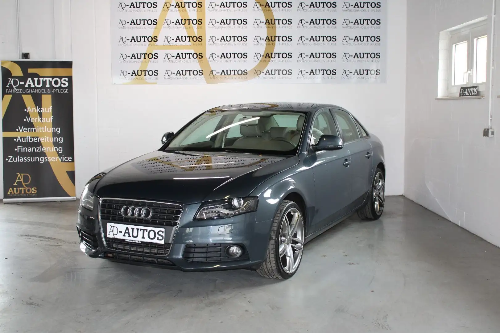 Audi A4 Lim. Attraction+XENON+LEDER+SHZ+8FACH+ Gris - 1