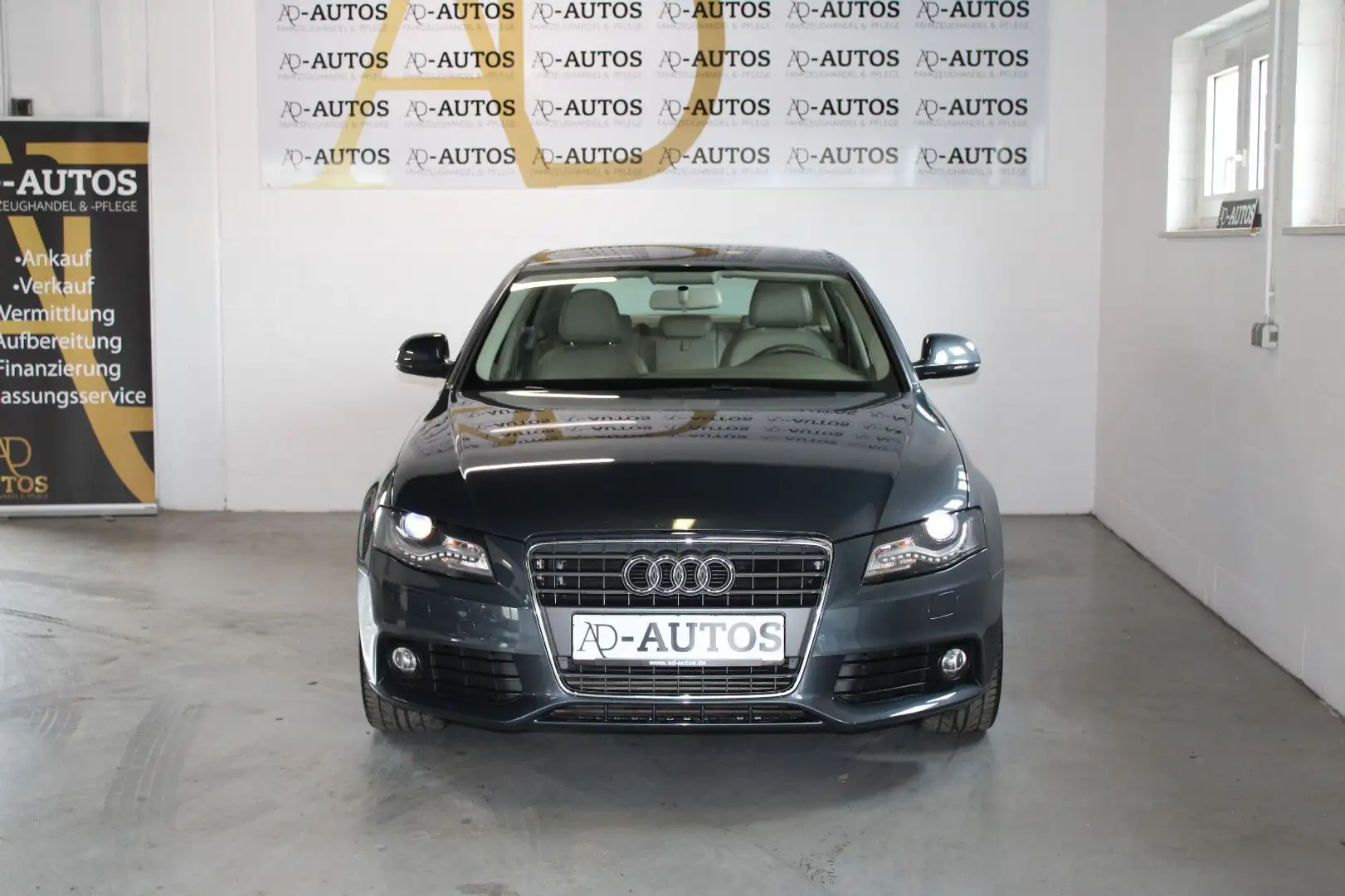 Audi A4 Lim. Attraction+XENON+LEDER+SHZ+8FACH+ Gris - 2