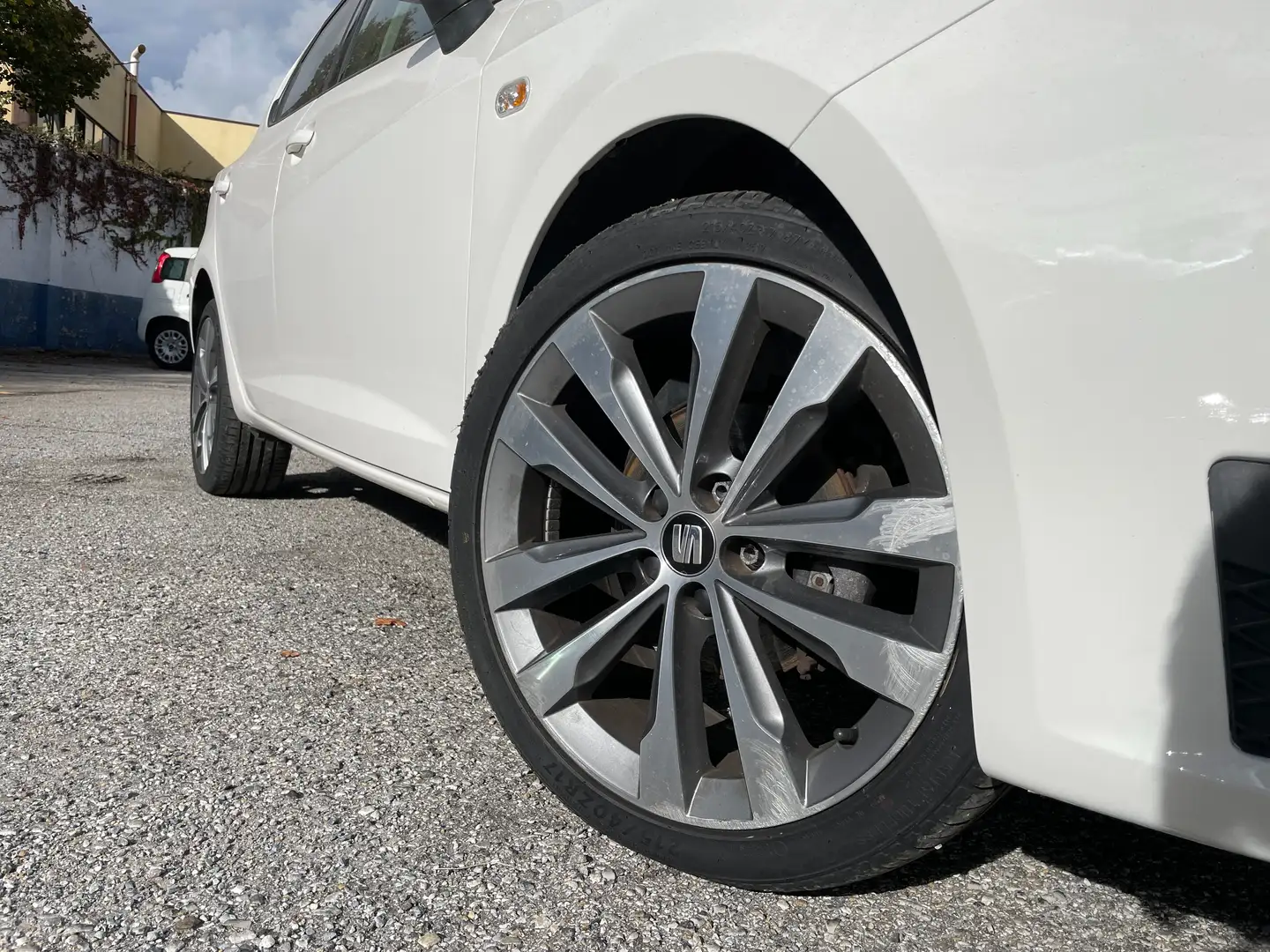 SEAT Ibiza 1.4 TDI CR 90CV FR Bianco - 2