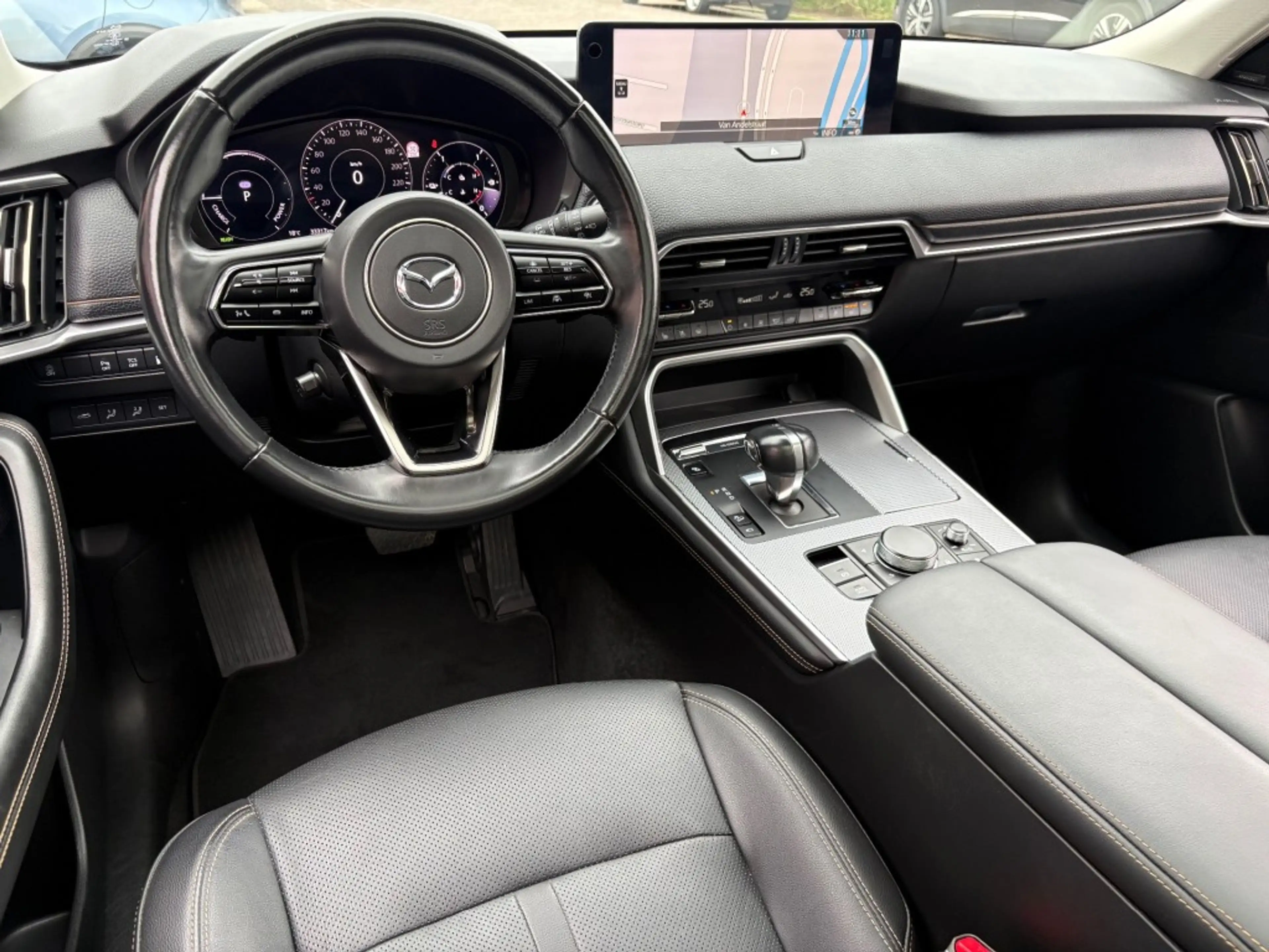 Mazda CX-60 2.5 SKYACTIV 328PK PHEV HOMURA AWD PANO-DAK NAVI C — photo 6
