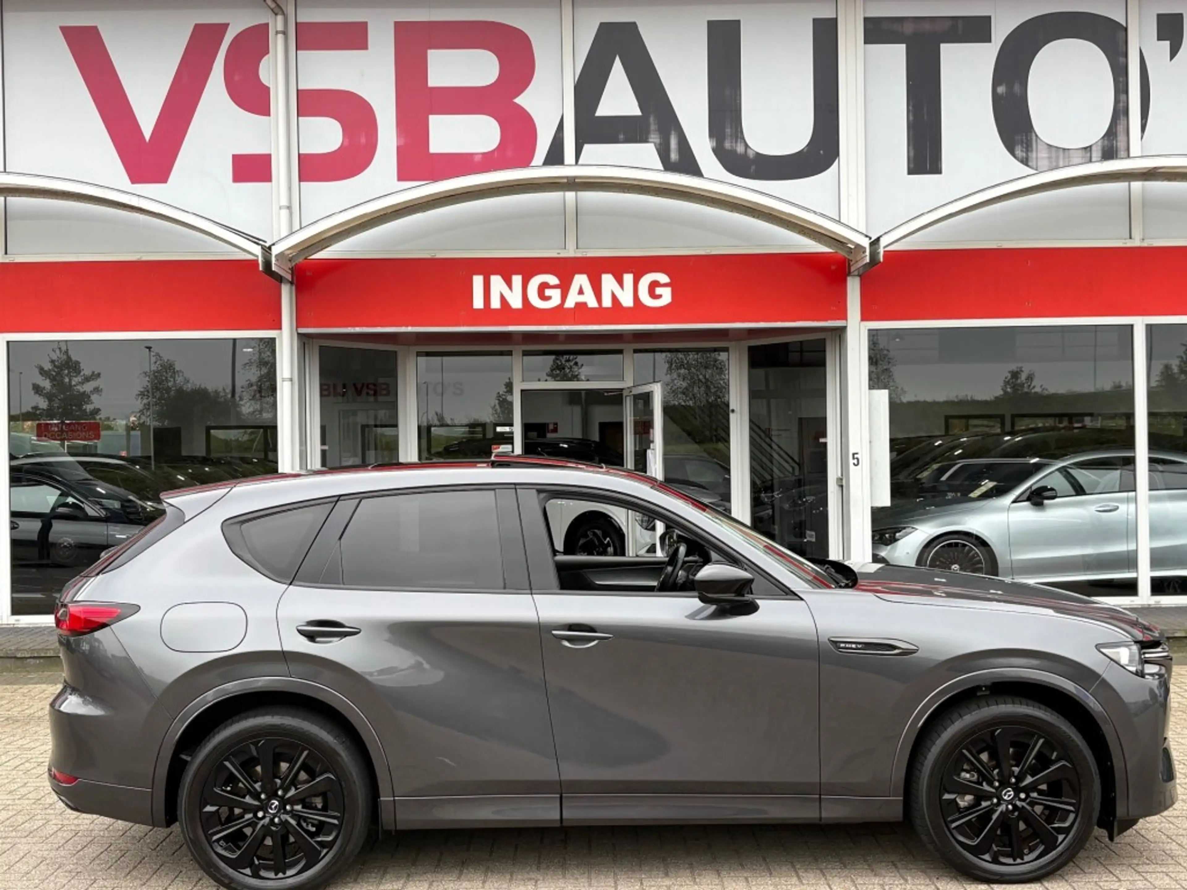 Mazda CX-60 2.5 SKYACTIV 328PK PHEV HOMURA AWD PANO-DAK NAVI C — photo 4