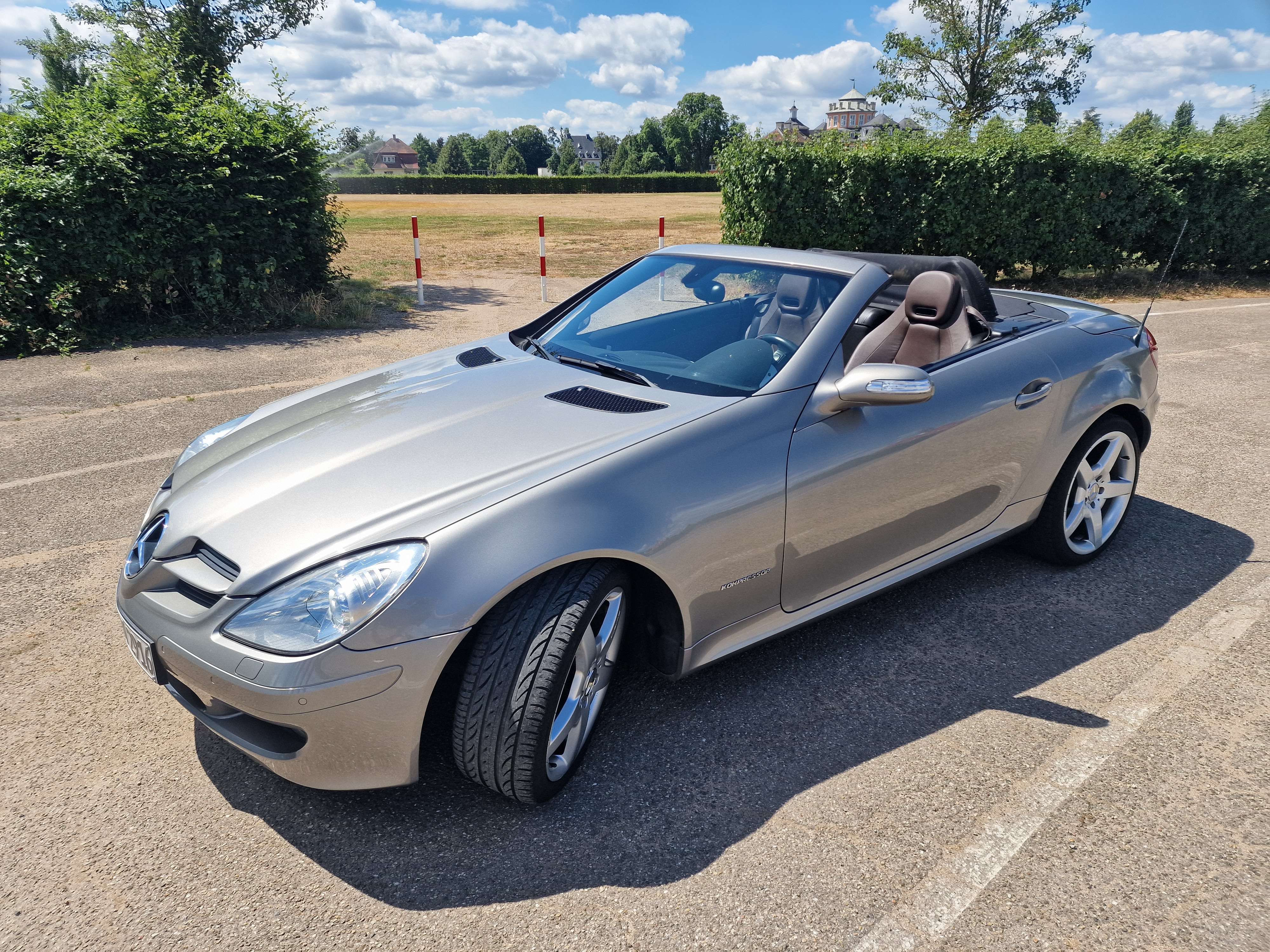 Second hand Mercedes Benz Slk-Class 200