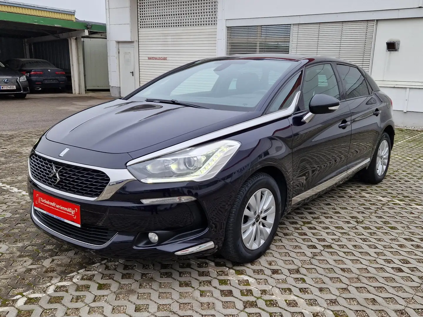 DS Automobiles DS 5 BlueHDI S&S 120 Blau - 1