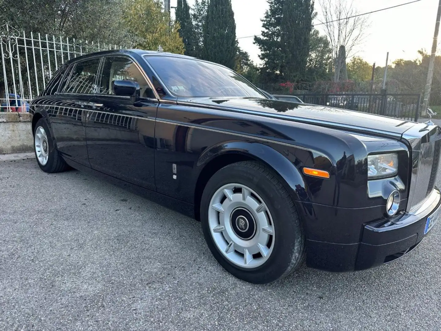 Rolls-Royce Phantom V12 6749cm3 460cv Blau - 2