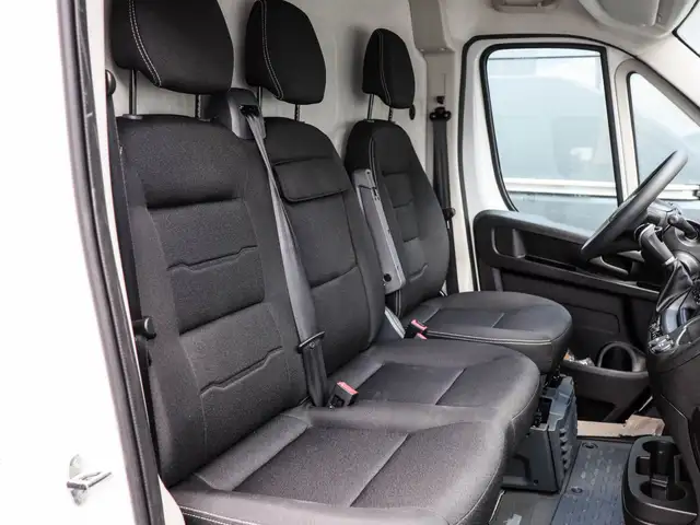 Fiat Ducato view 4