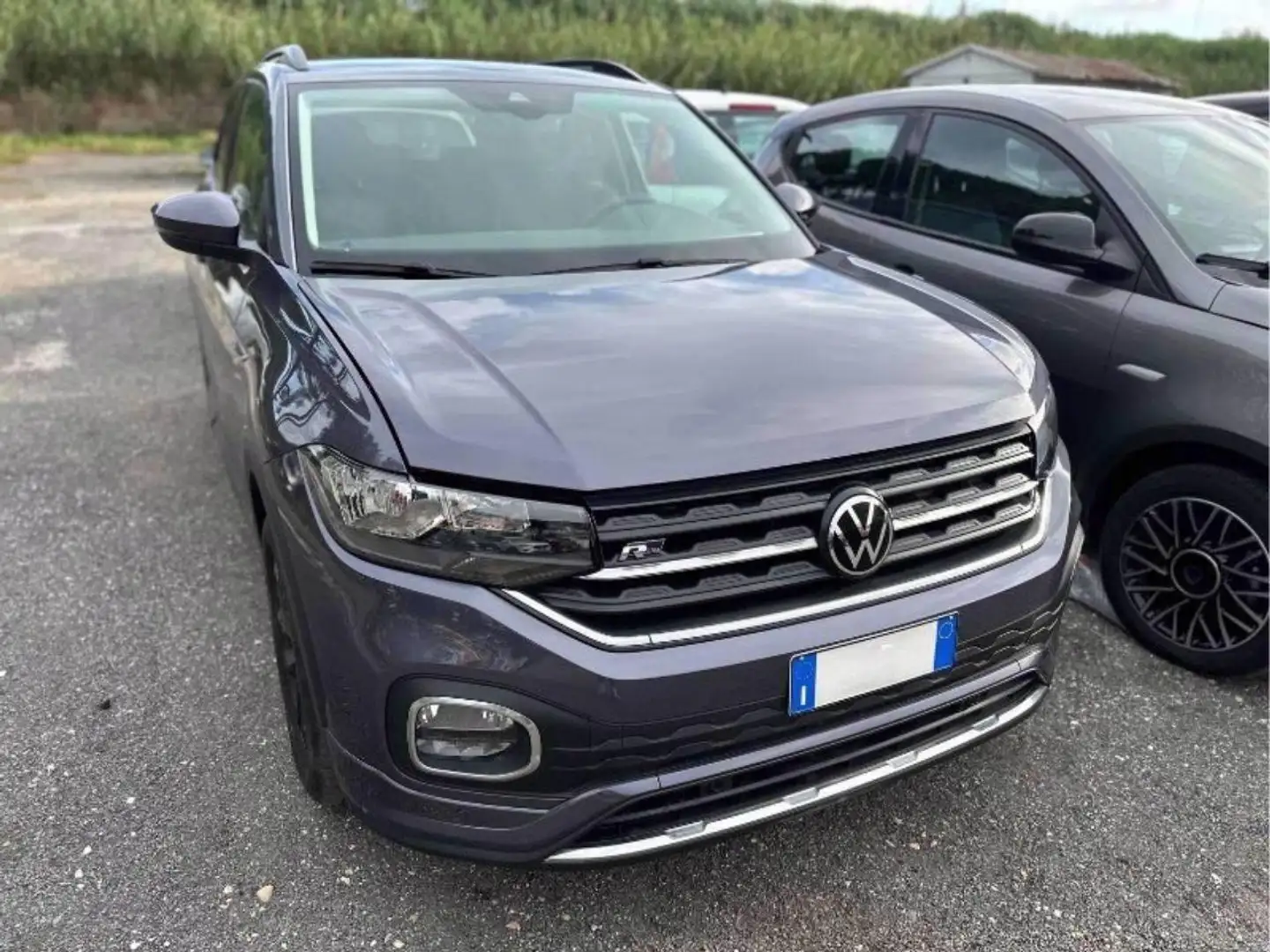 Volkswagen T-Cross 1.0 TSI Style Grau - 2