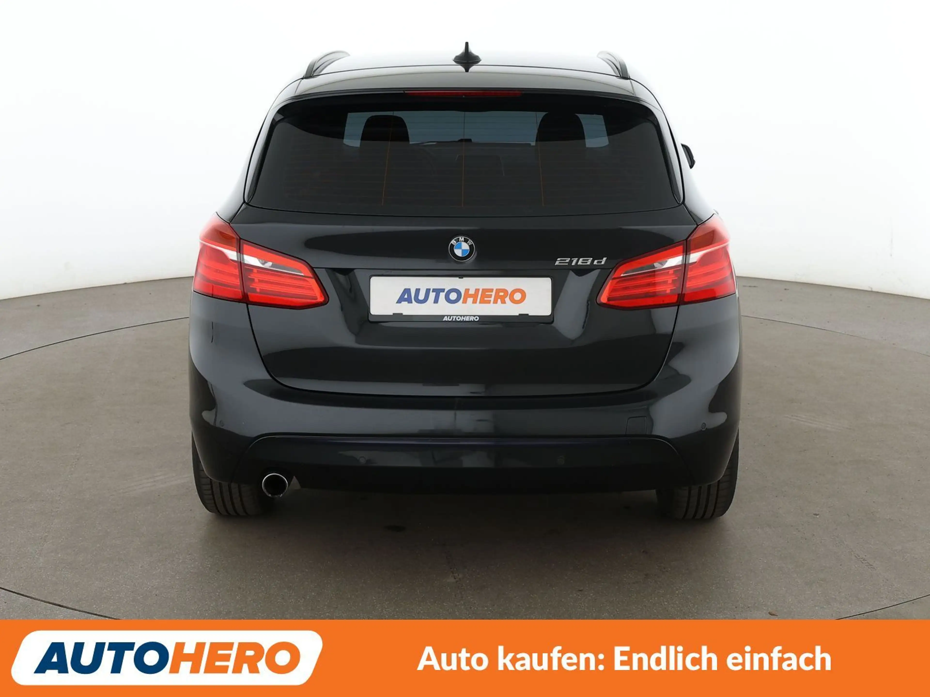 BMW 218 218d Active Tourer Sport Line *NAVI*LED*TEMPO*PDC* — photo 5