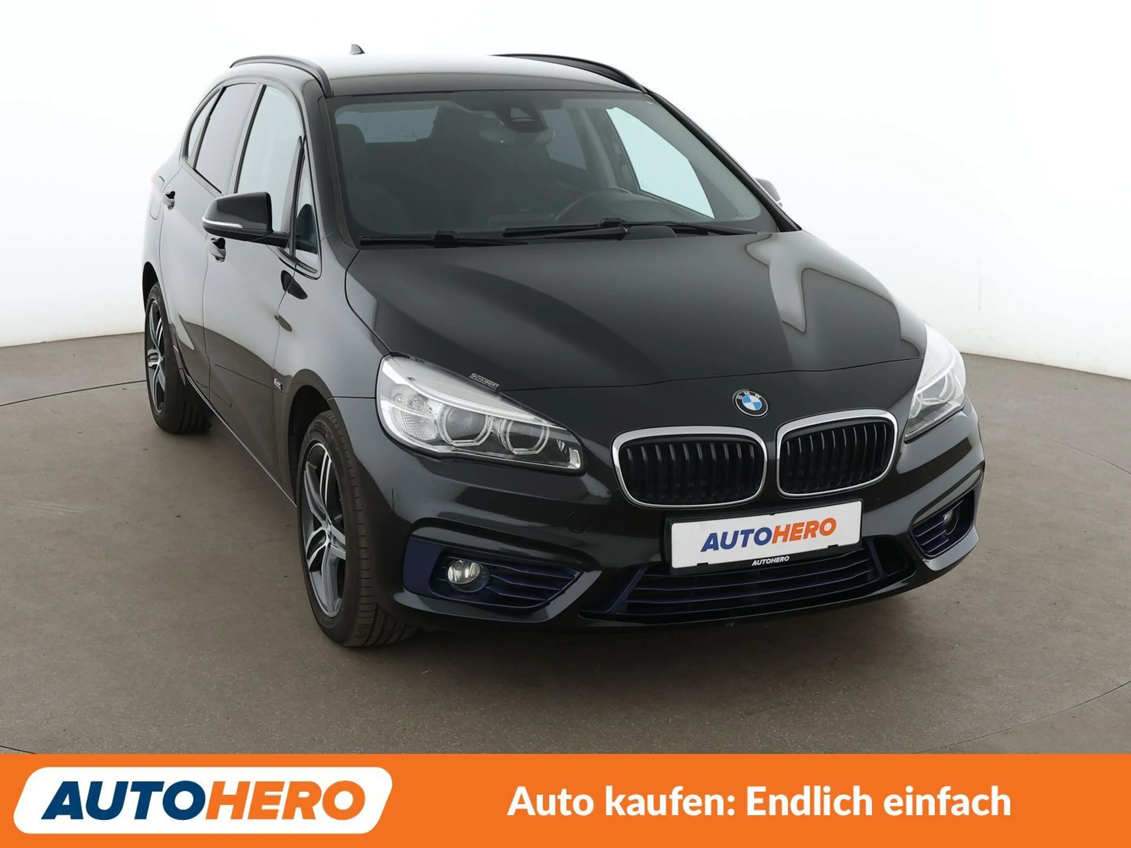 BMW 218 218d Active Tourer Sport Line *NAVI*LED*TEMPO*PDC* — photo 8