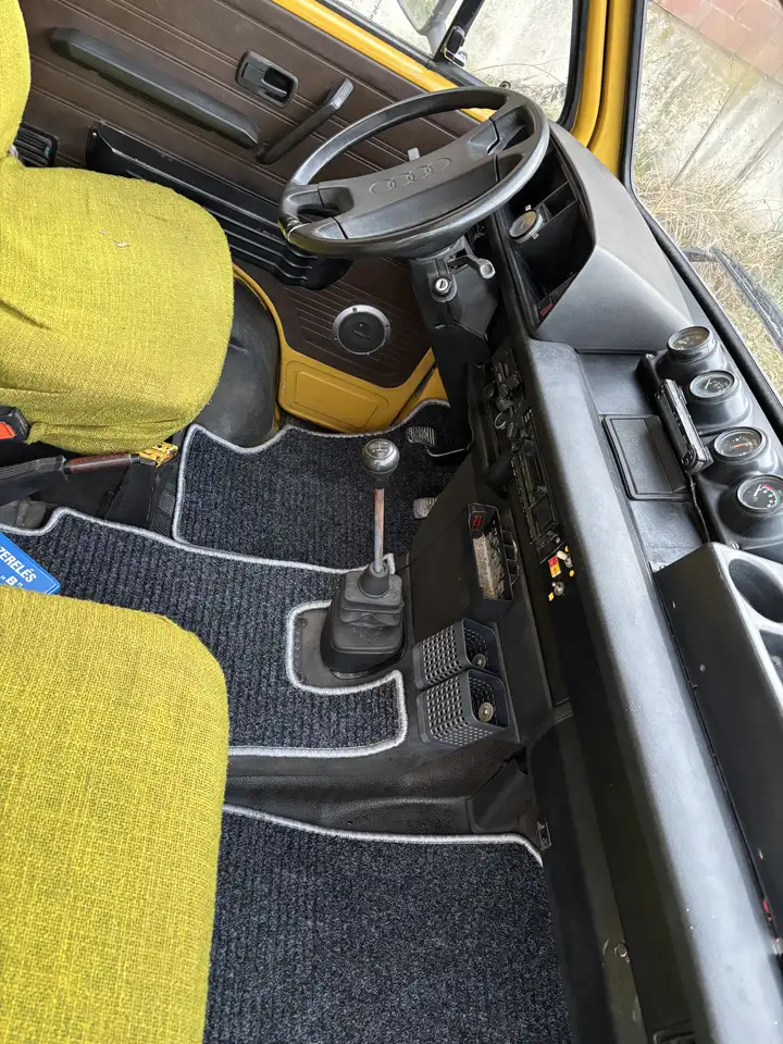 Volkswagen T3 Transporter 253 341/M516, foto 3