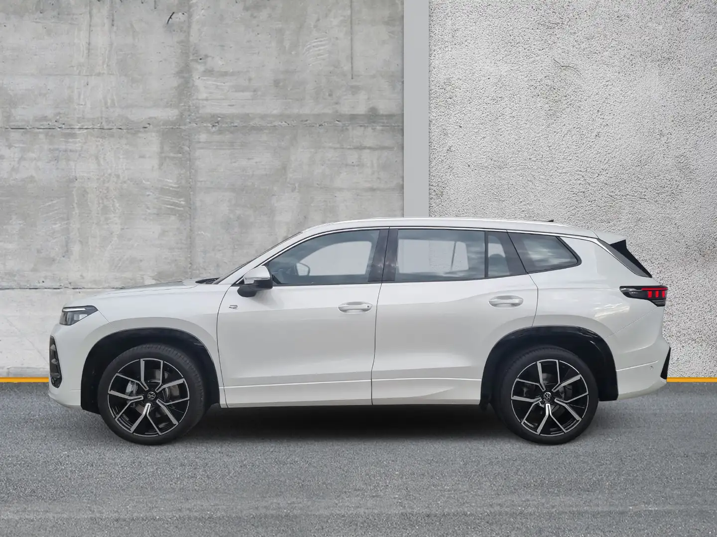 Volkswagen Tayron 2.0 TSI 4M R-Line AHK MATRIX KAMERA Wit - 2