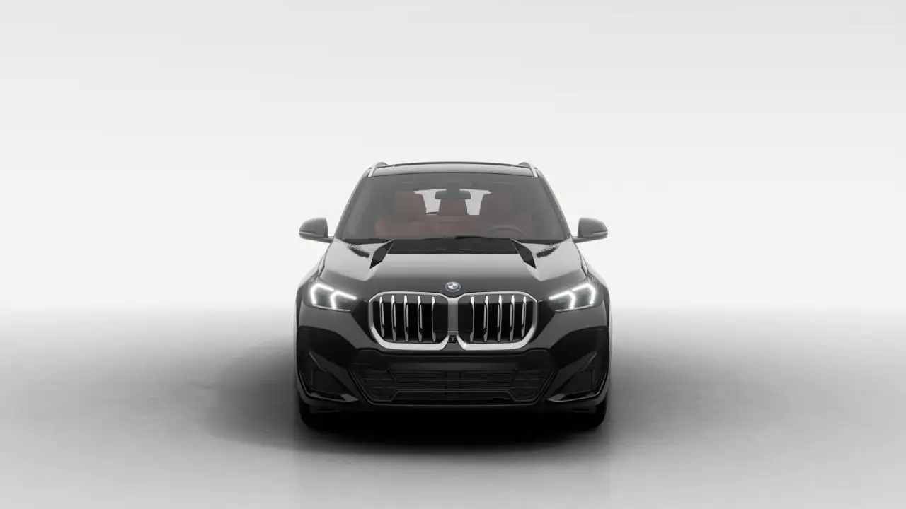 BMW X1 снимка BMW X1
