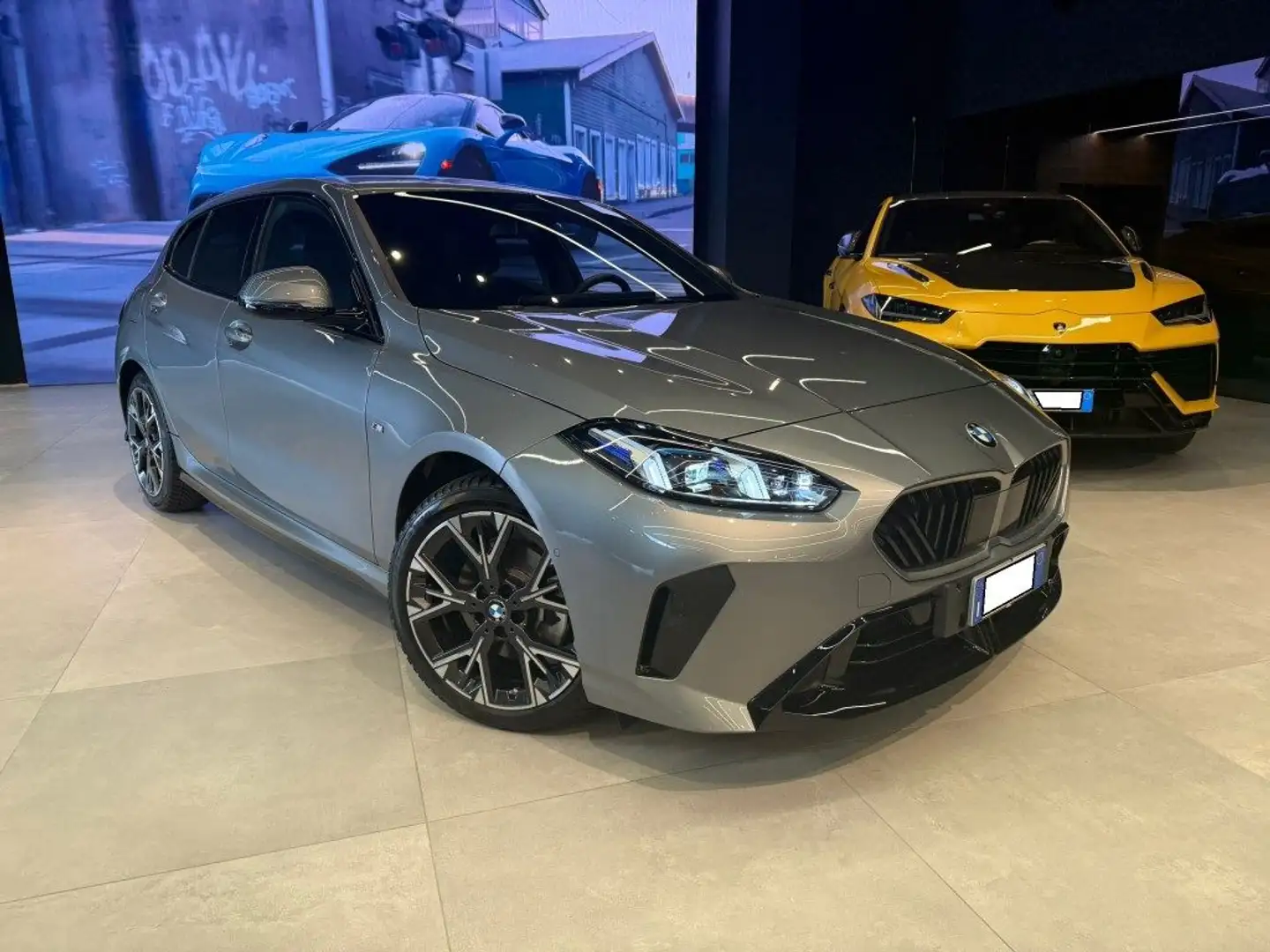 BMW 118 d 5p. Msport Automatica Grau - 1