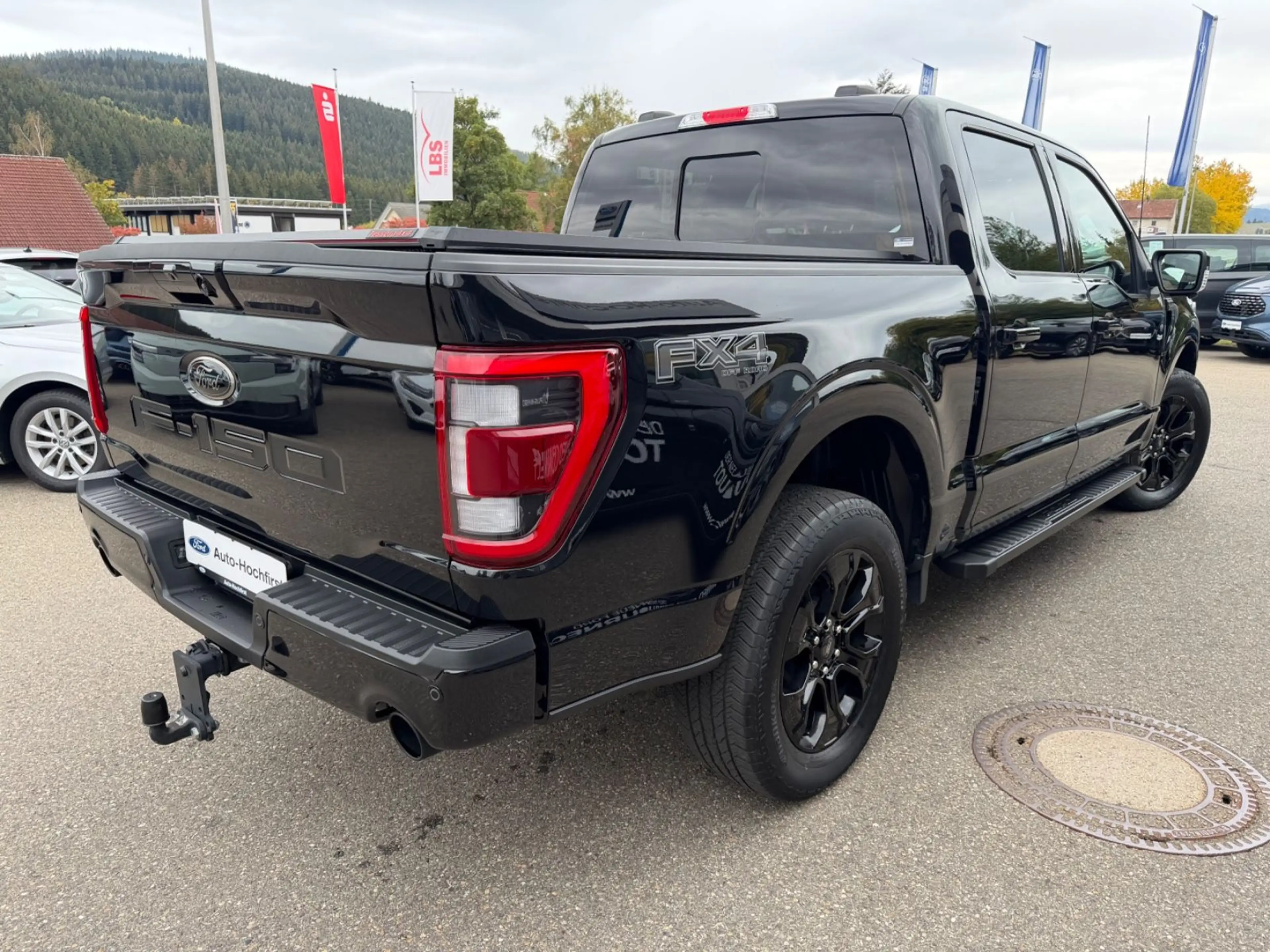 Ford F 150 Lariat 5.0l V8 Black Edition 298KW 4x4 Aut — photo 2