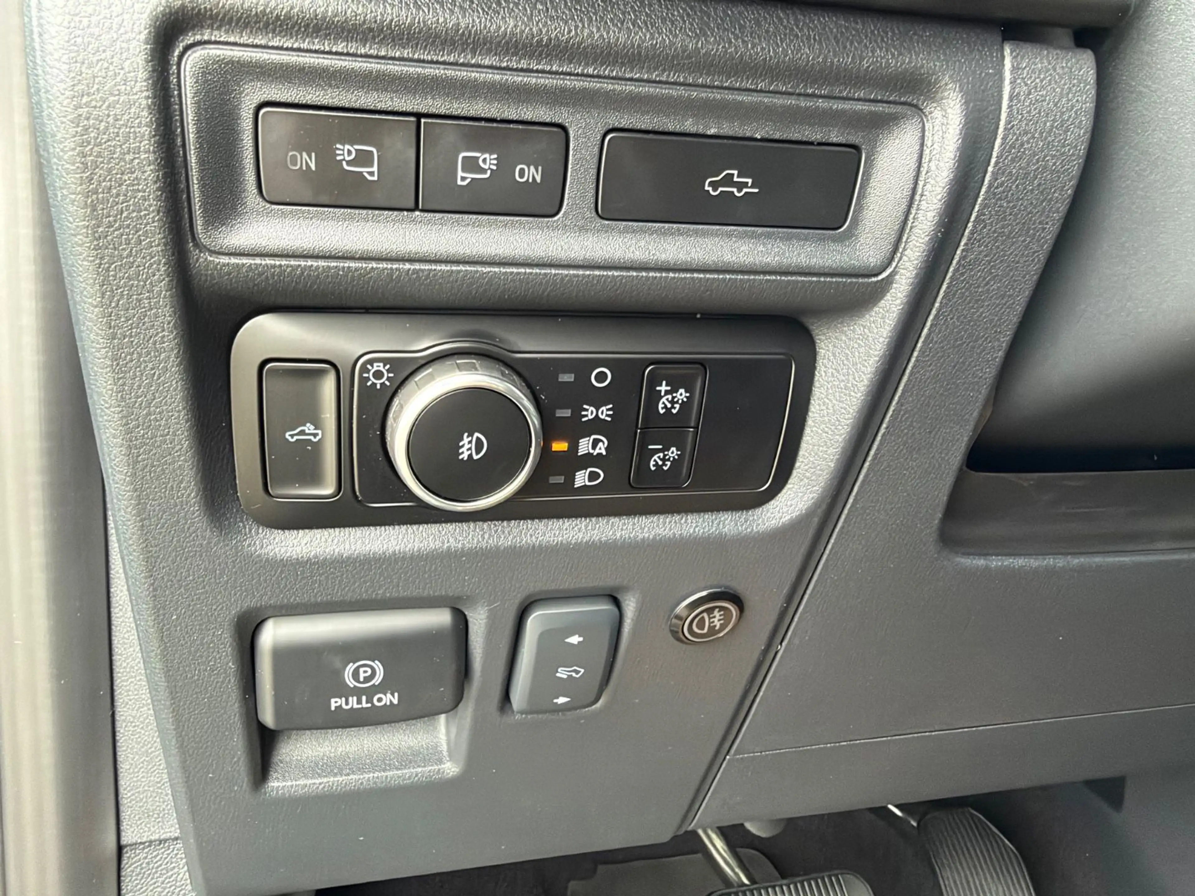 Ford F 150 Lariat 5.0l V8 Black Edition 298KW 4x4 Aut — photo 28