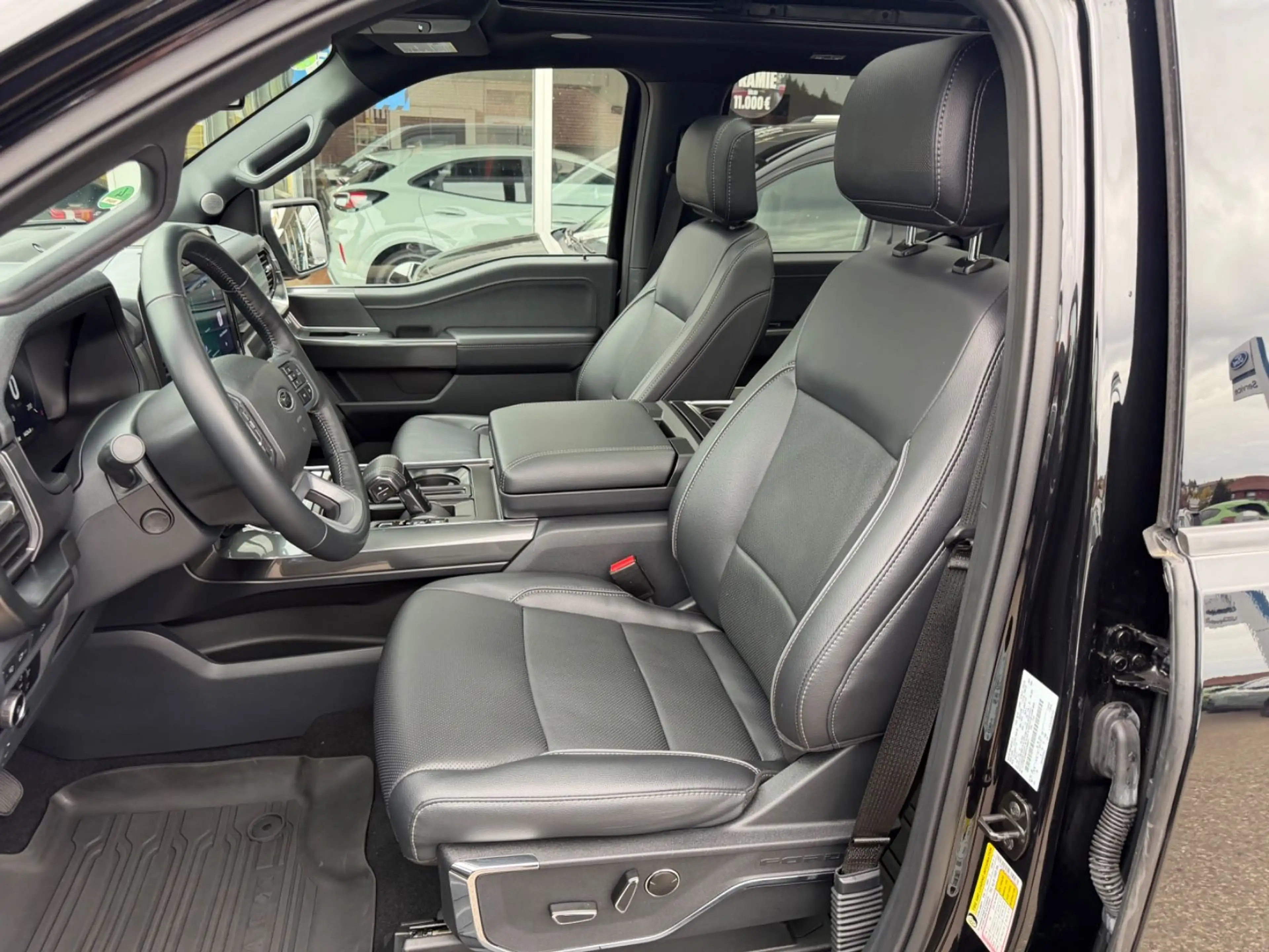 Ford F 150 Lariat 5.0l V8 Black Edition 298KW 4x4 Aut — photo 14