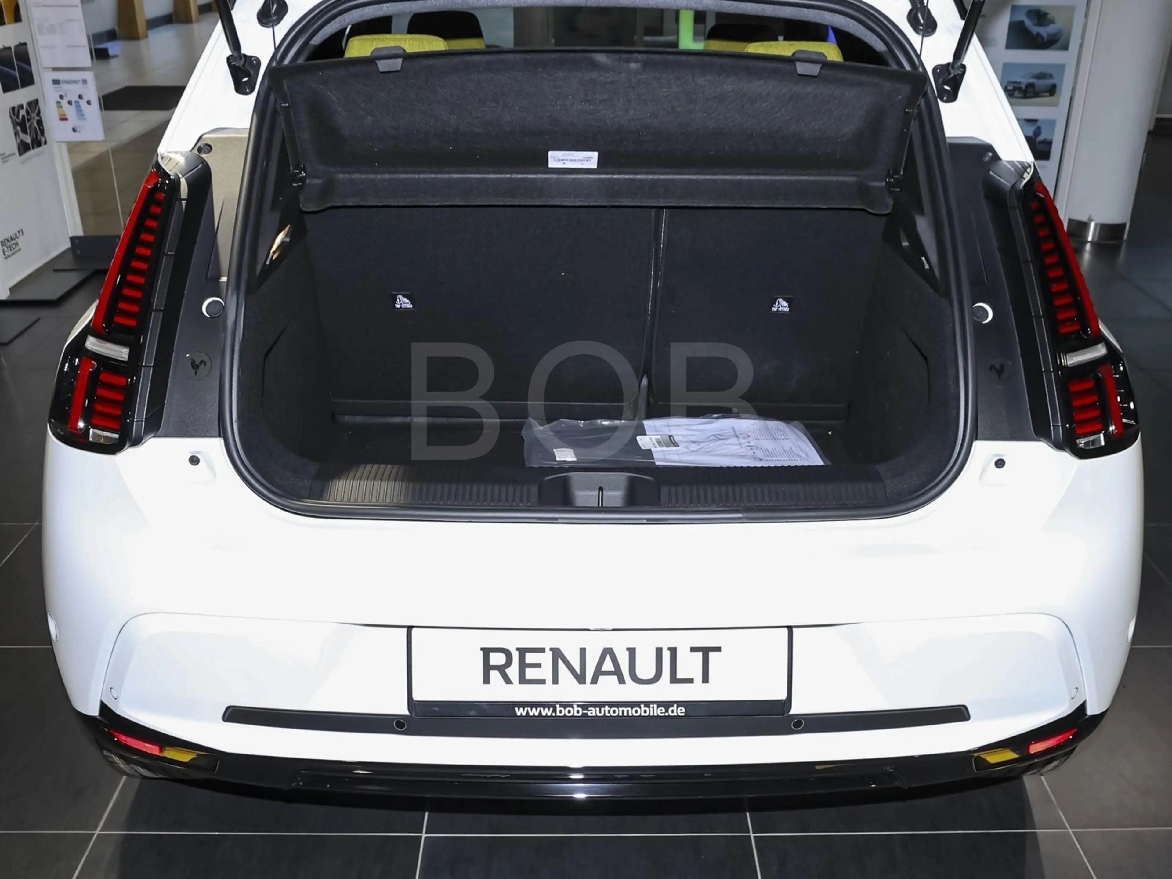 Renault R 5 Iconic Five 120 Urban Range NAVI SHZ PDC BT — photo 8