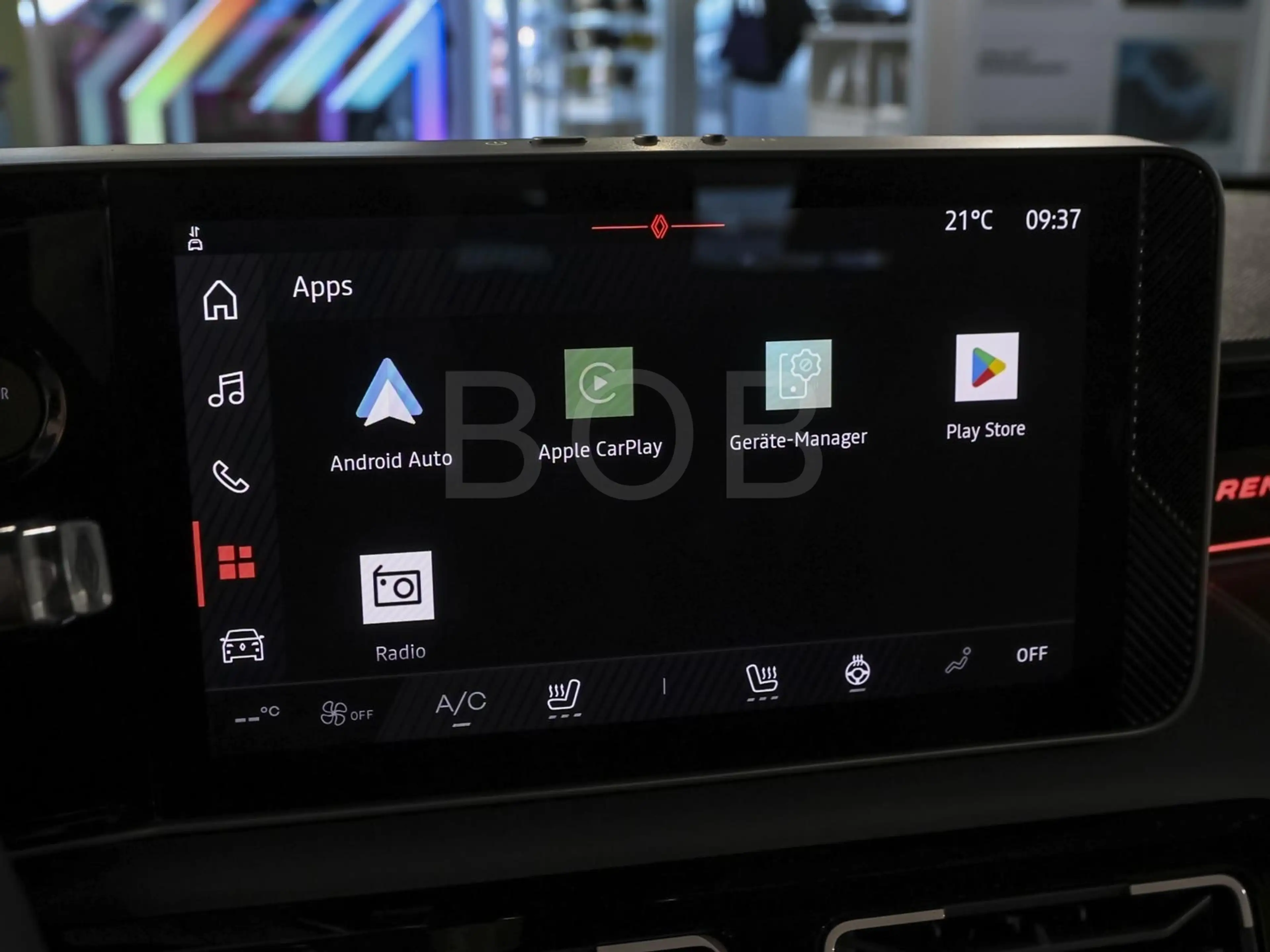 Renault R 5 Iconic Five 120 Urban Range NAVI SHZ PDC BT — photo 12
