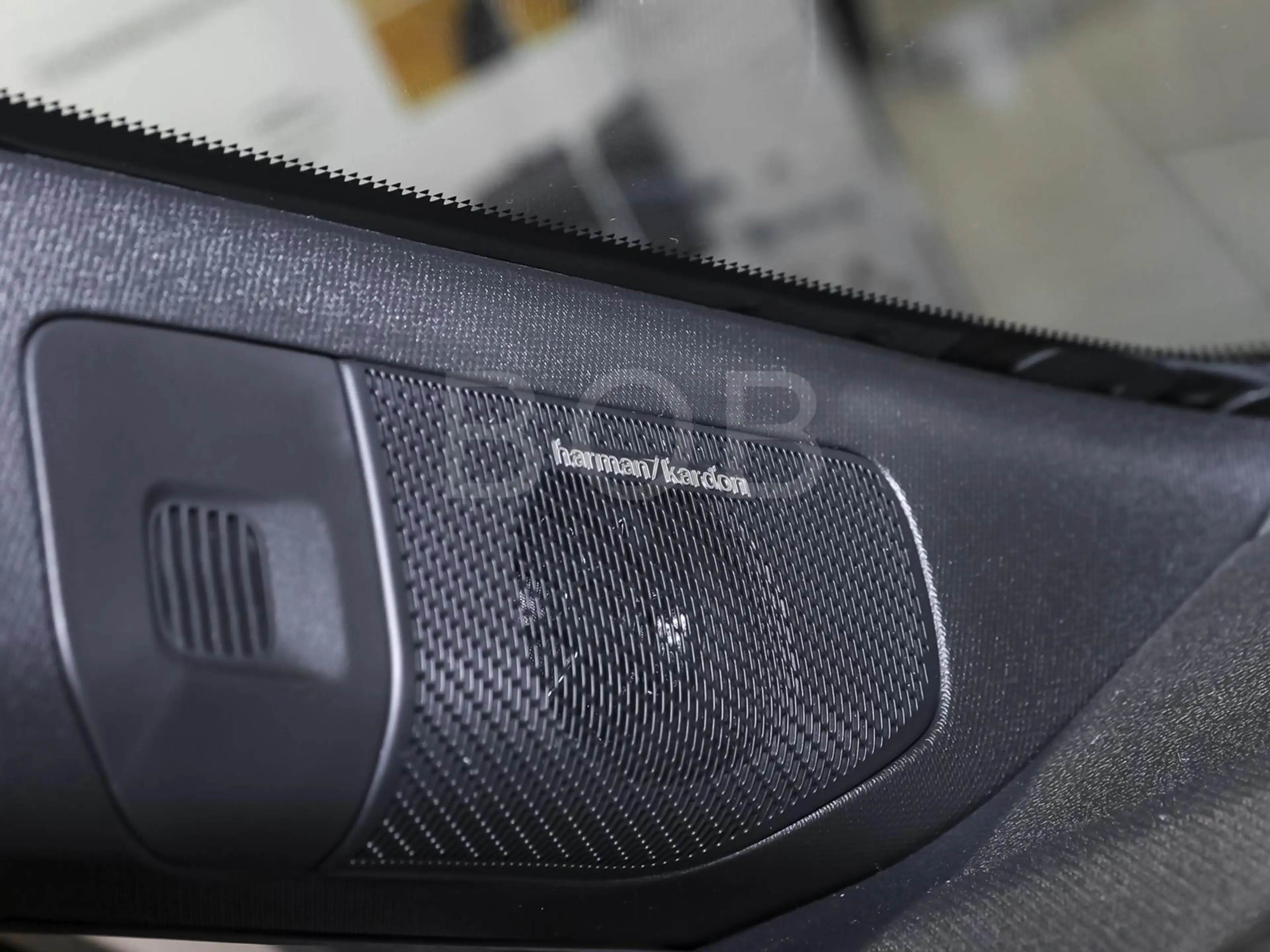 Renault R 5 Iconic Five 120 Urban Range NAVI SHZ PDC BT — photo 10