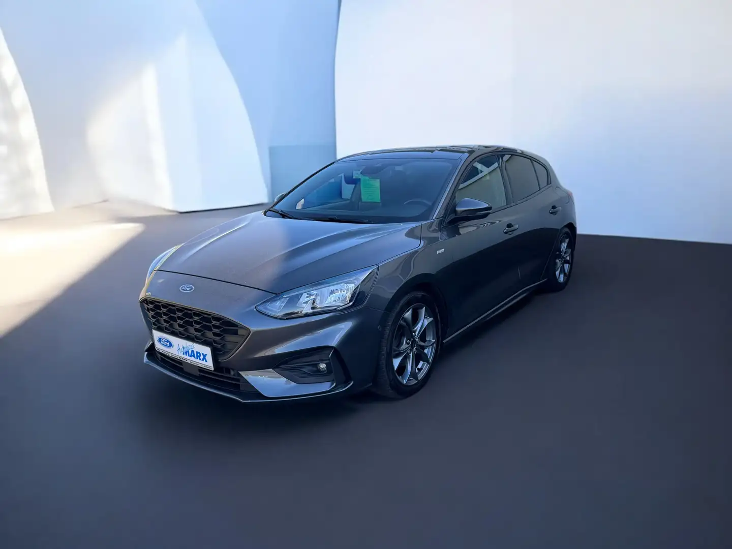 Ford Focus Lim. ST-Line AHK Gris - 1