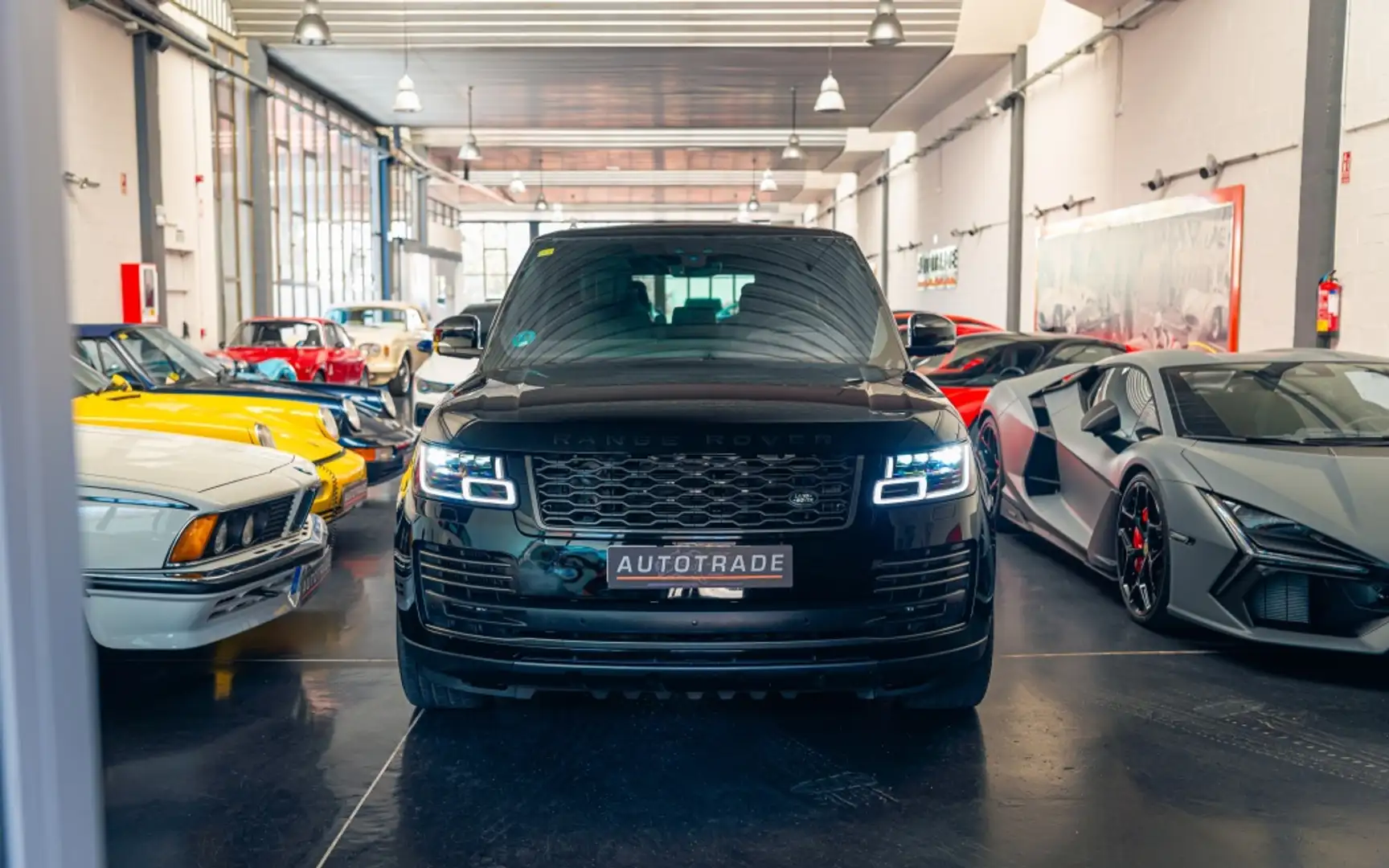 Land Rover Range Rover 5.0 V8 Autobiography 4WD Aut. 525 Schwarz - 2