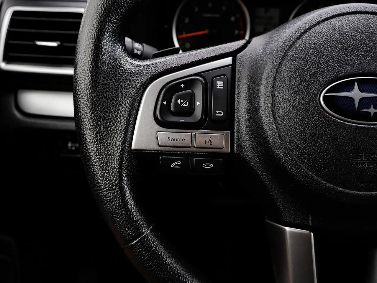 Subaru Forester снимка Subaru Forester