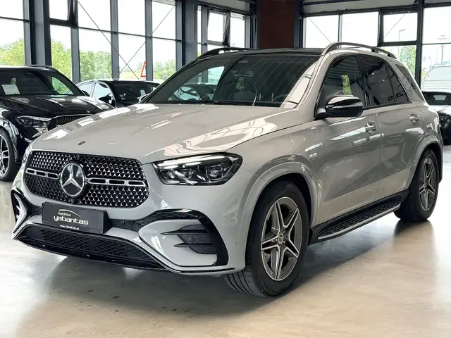 Mercedes-Benz GLE 300 d 4M AMG Night Pano DISTRONIC+ 360° K AIRMATIC KEY