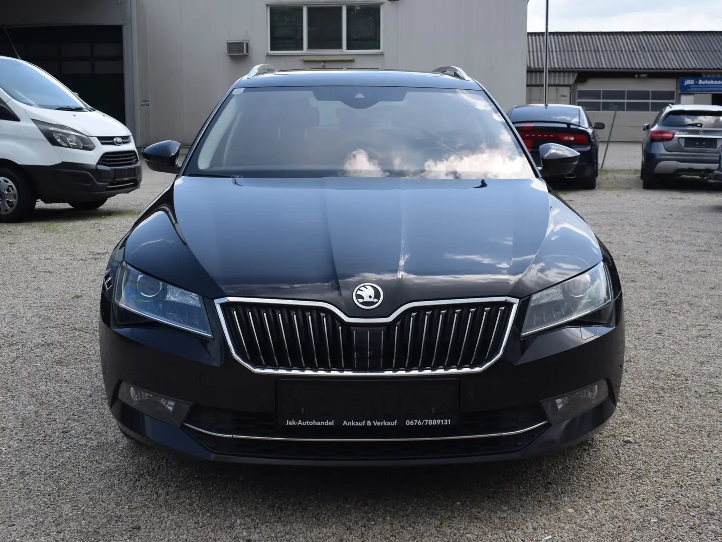 Skoda Superb Combi Style TDI DSG Schwarz - 2