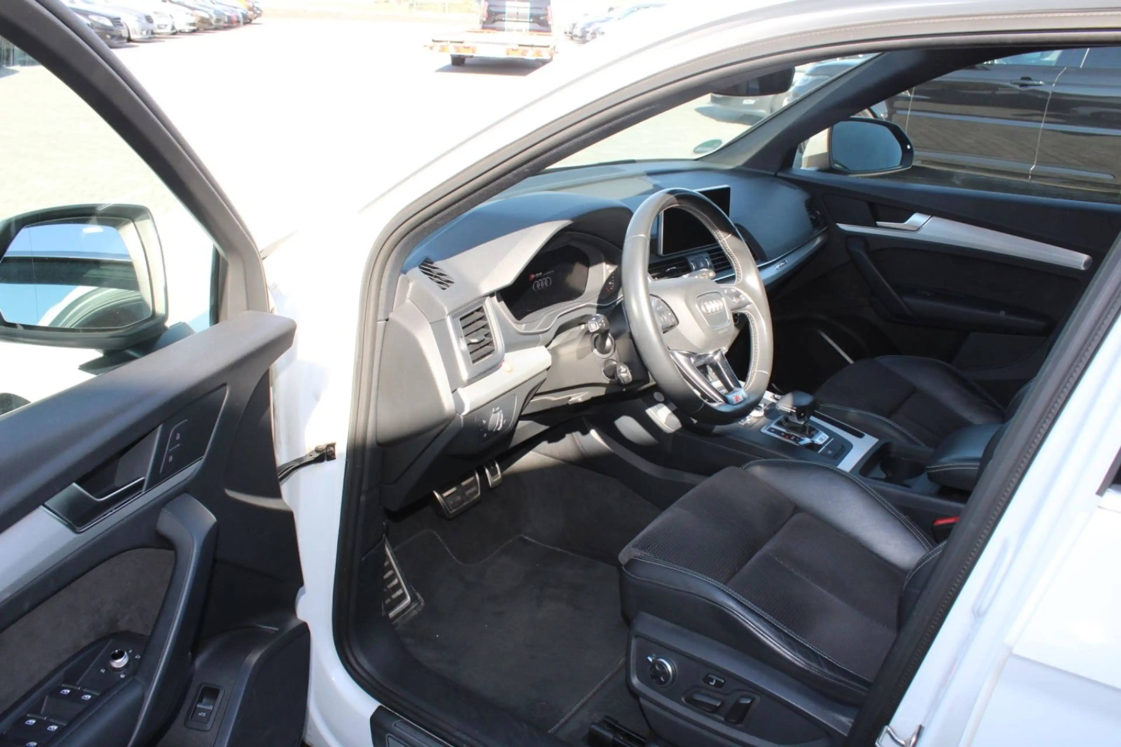 Audi SQ5 3.0 TFSI quattro *Top Zustand* — photo 13