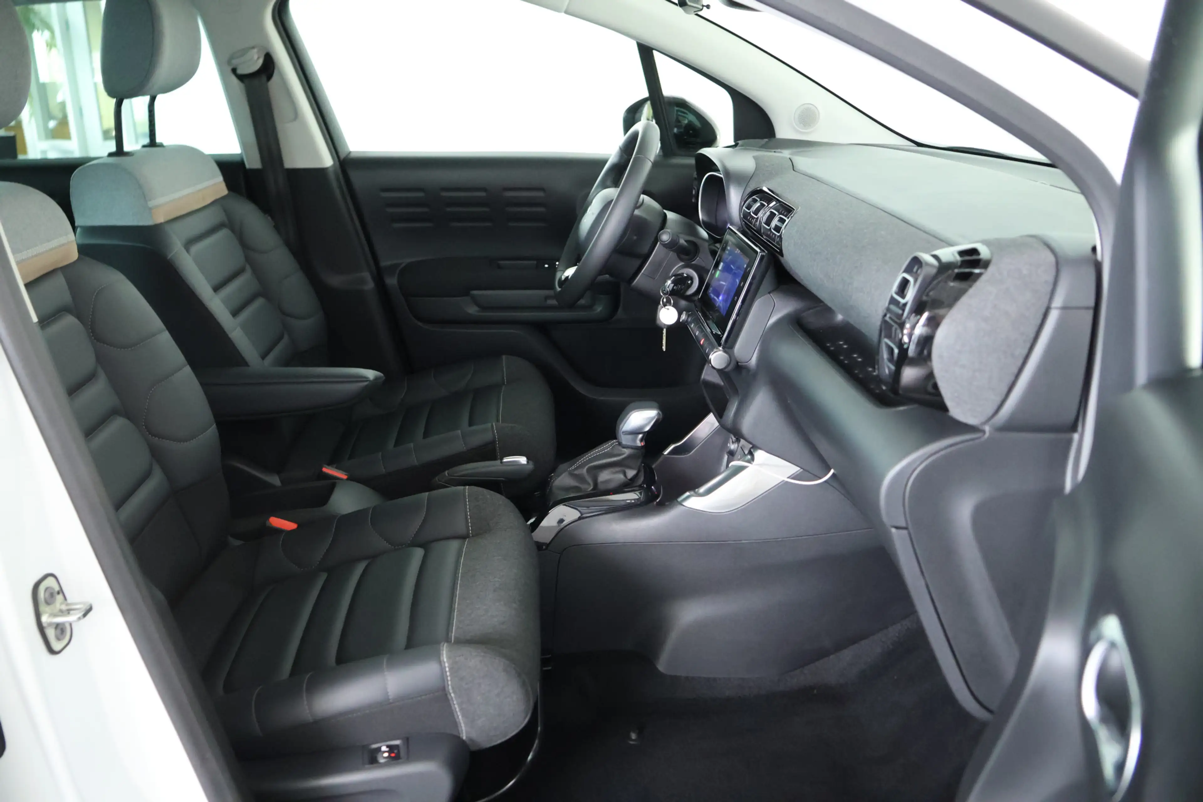 Citroen C3 Aircross 1.2 PureTech Shine / Automaat / Carplay / Cruise c — photo 11