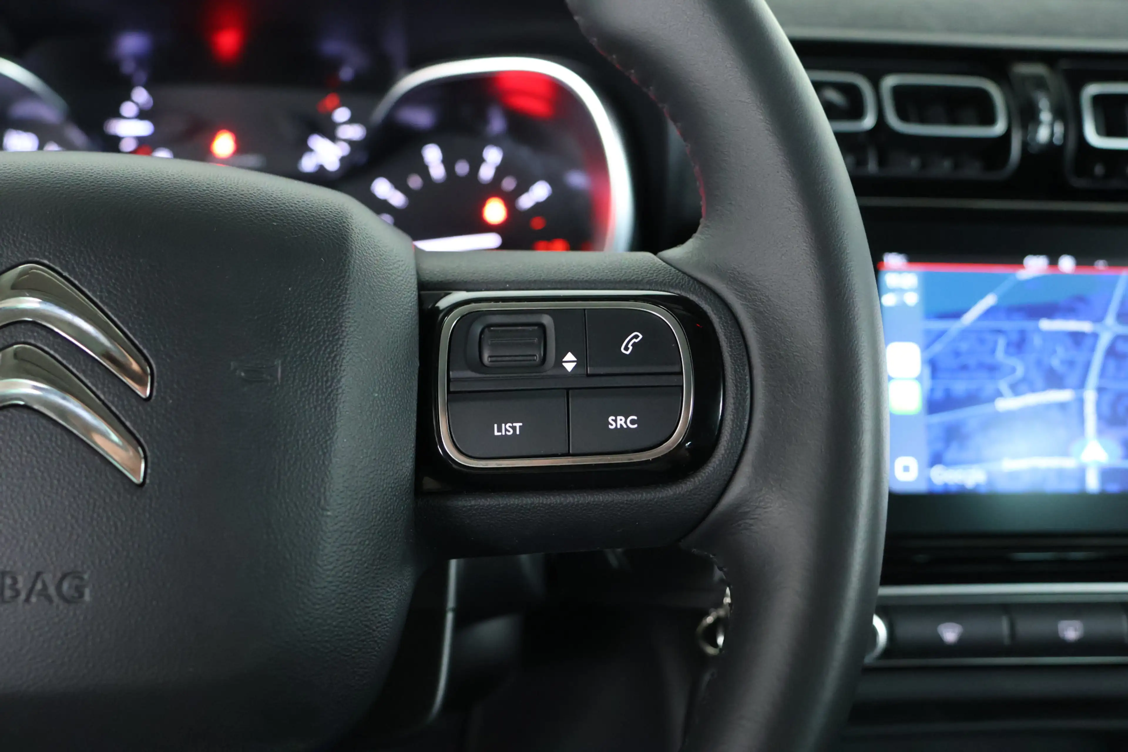 Citroen C3 Aircross 1.2 PureTech Shine / Automaat / Carplay / Cruise c — photo 25